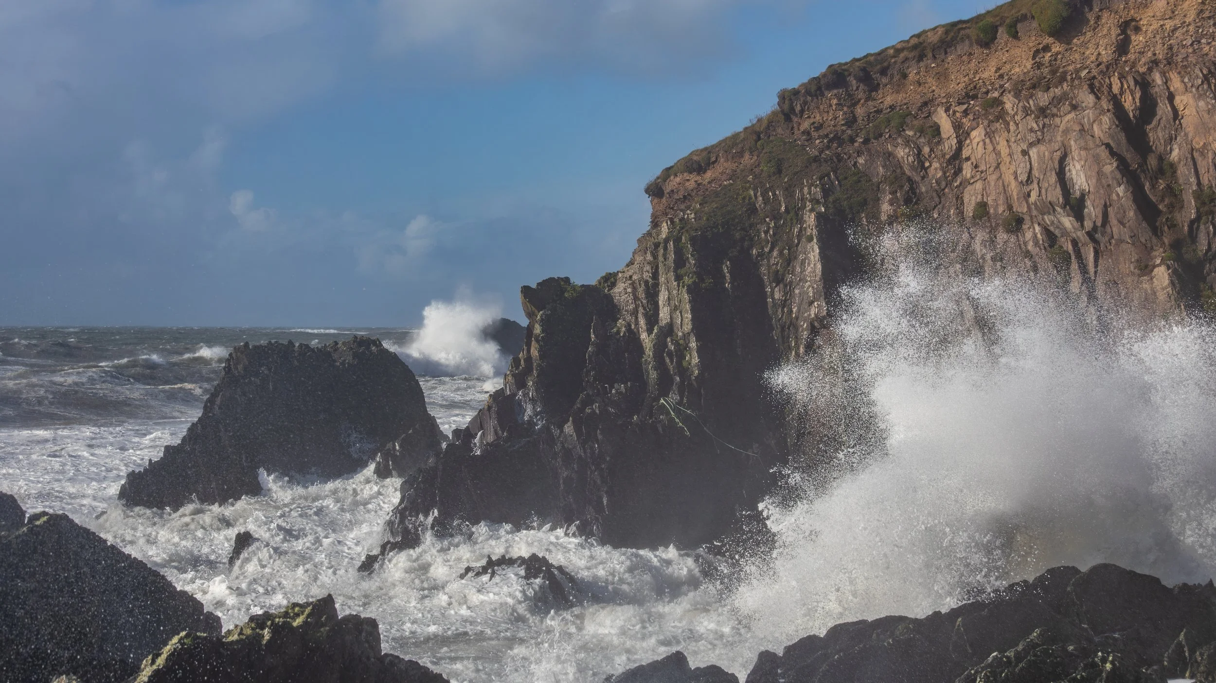ballycotton cliff waves-42.jpg