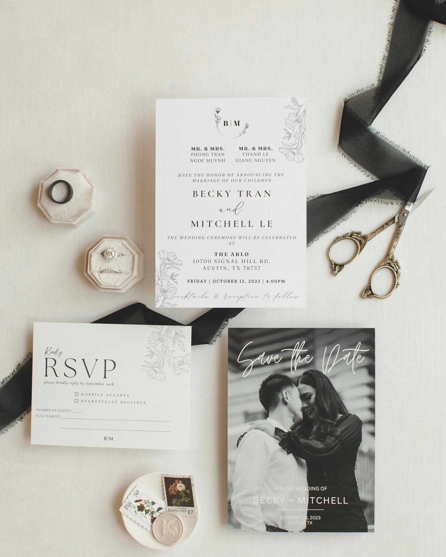 If it weren't for the details, it wouldn't be a wedding! And yes, before you question it, our team definitely assists in setting these items up 😊 

We know that weddings are a one time event that requires expert well thought out details and logistic