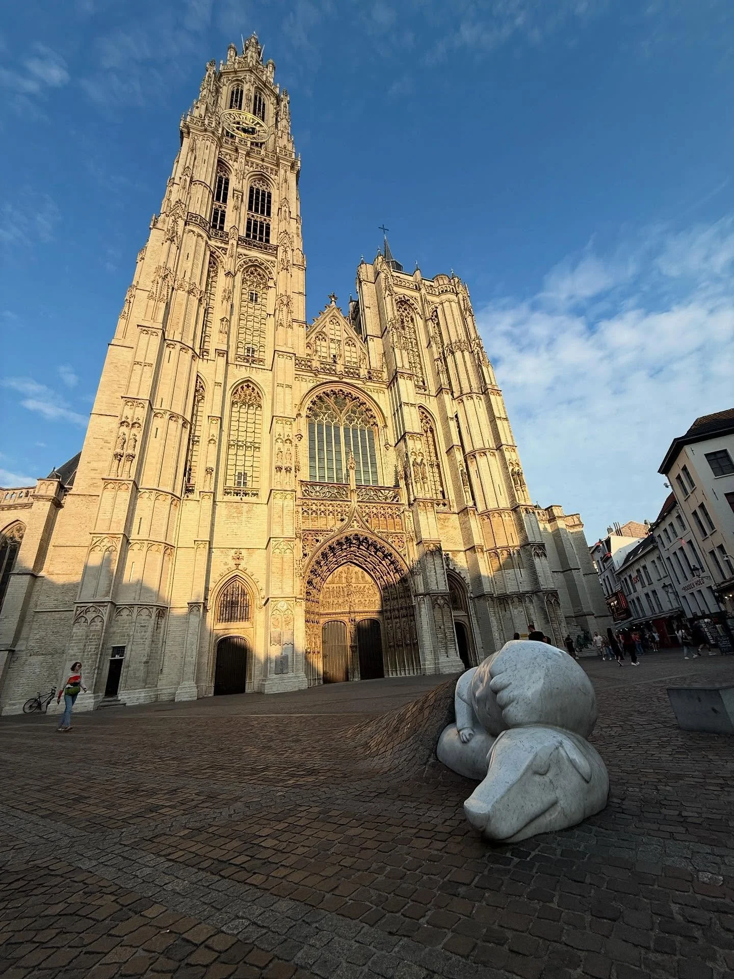 After Iceland, I made a surprise, kind of unplanned trip to&hellip;.Antwerp! Cuz why not? I was stunned. So charming. So special. So gay! Waffles, chocolate, fries, and beer. Tried them all. And made friends to boot. More please!