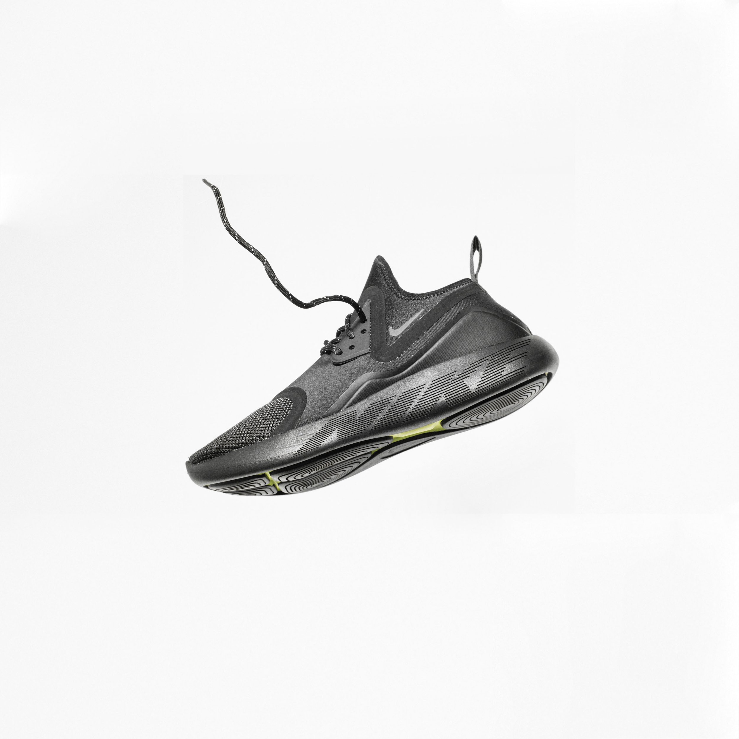 nikeeez LQ.jpg