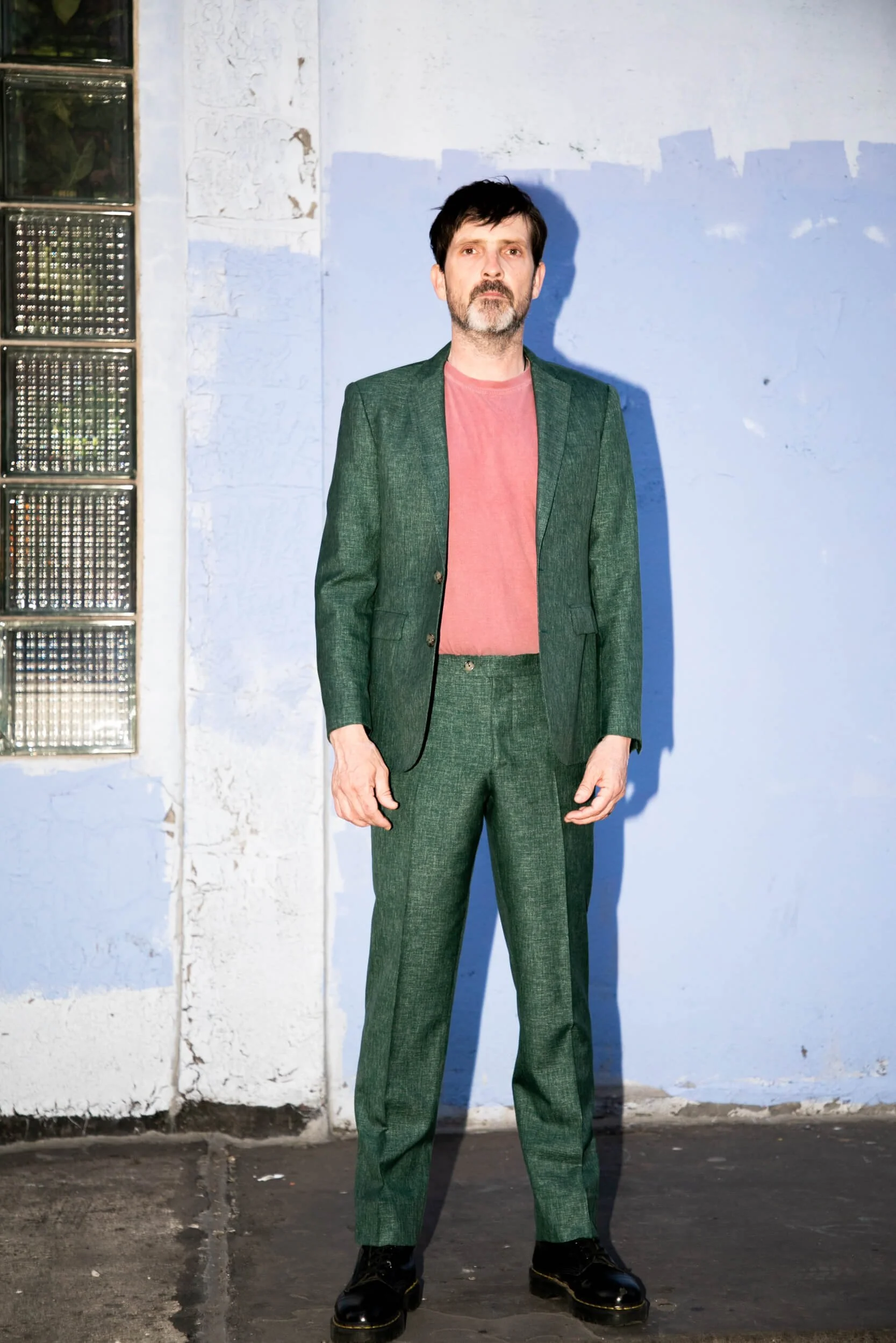 Tailor-made summer men's suit