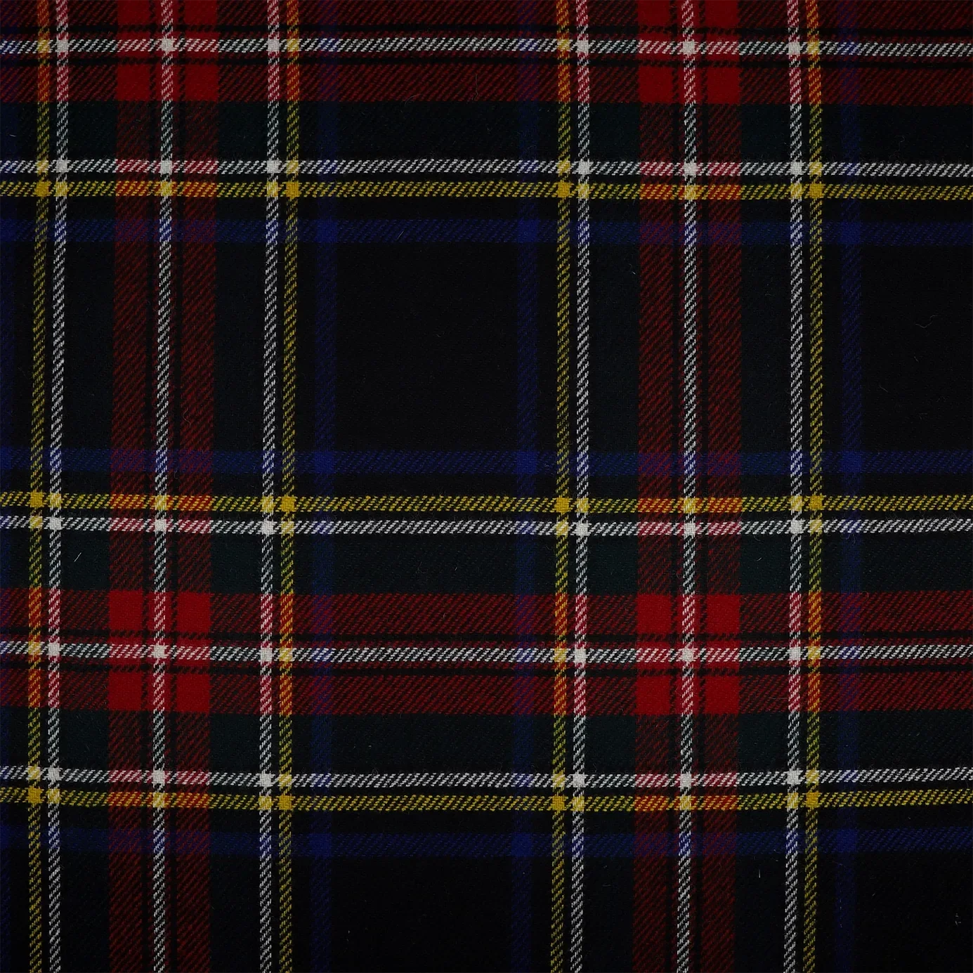 Black-Stewart-8625-A01.webp