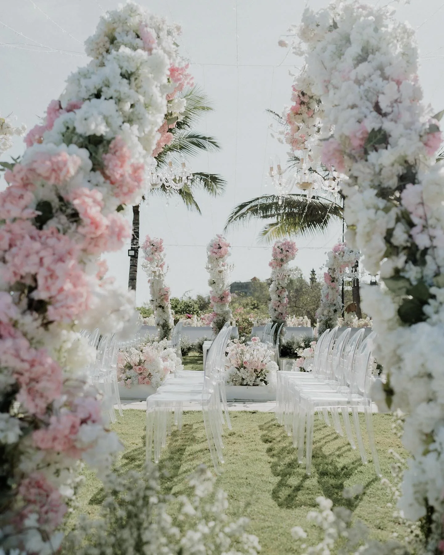 A ceremony space made for the kind of love that feels like home 🤍
