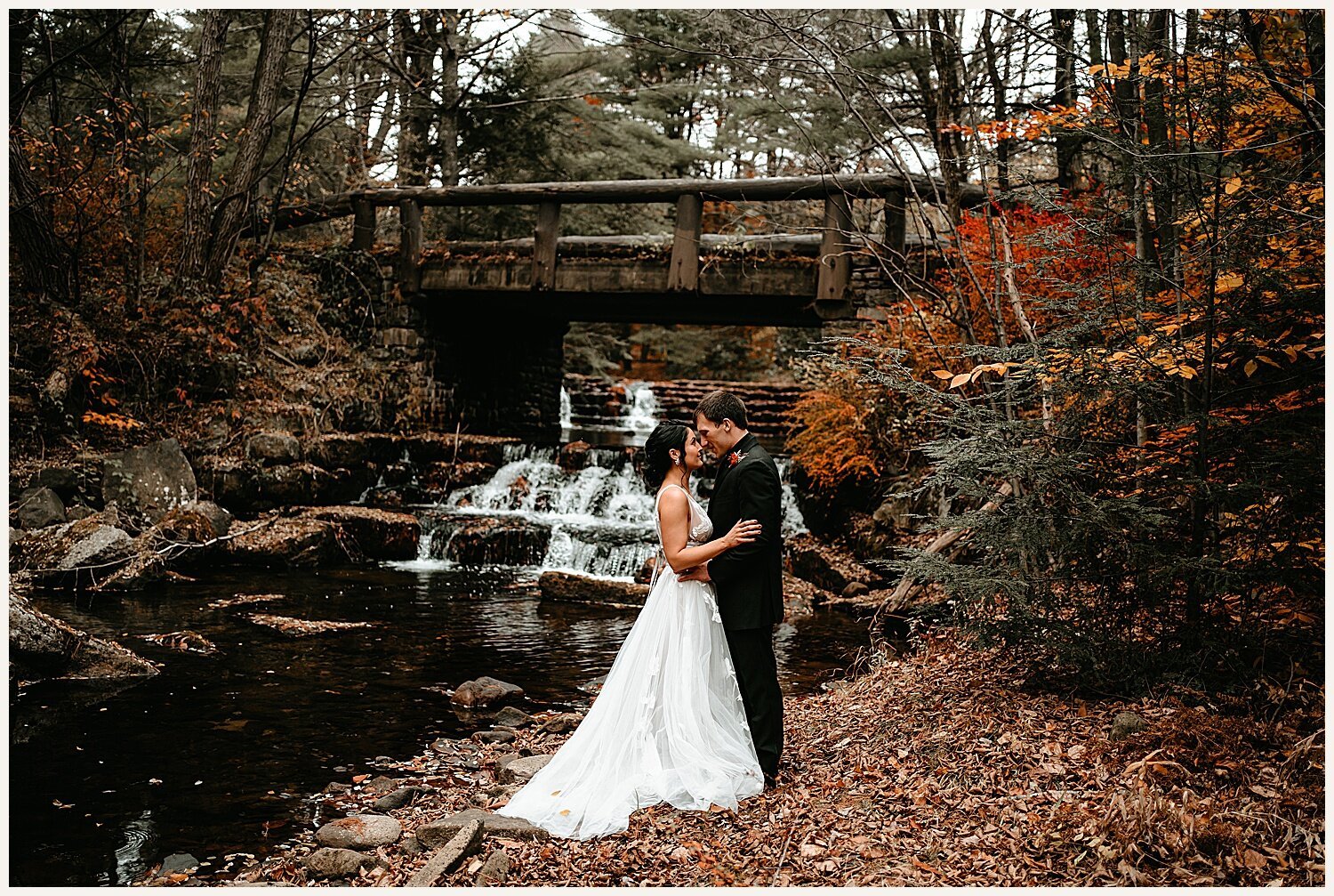NEPA-lehigh-valley-poconos-wedding-photographer-wedding-at-hickory-run-state-park-white-haven-pa_0039.jpg