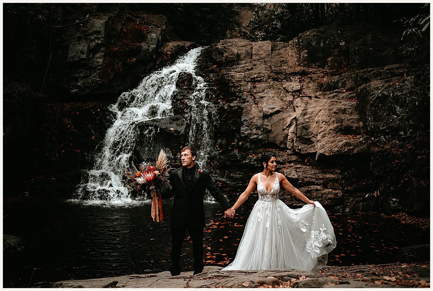 NEPA-lehigh-valley-poconos-wedding-photographer-wedding-at-hickory-run-state-park-white-haven-pa_0077.jpg