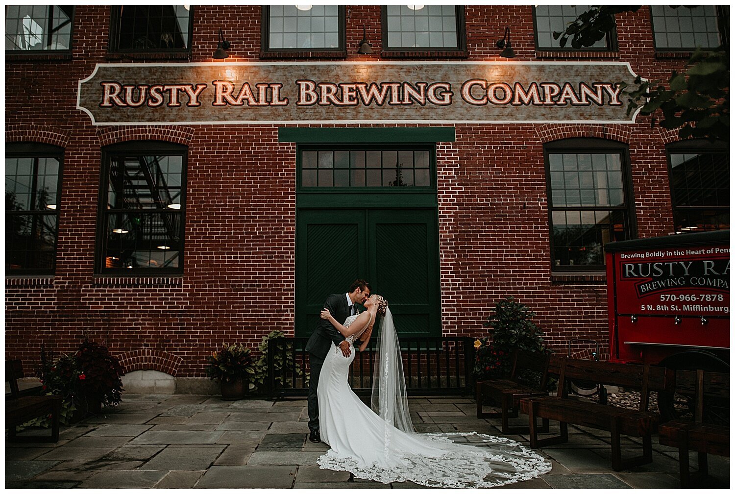 NEPA-Lewisburg-Wedding-Photographer-at-the-Rusty-Rail_0057.jpg