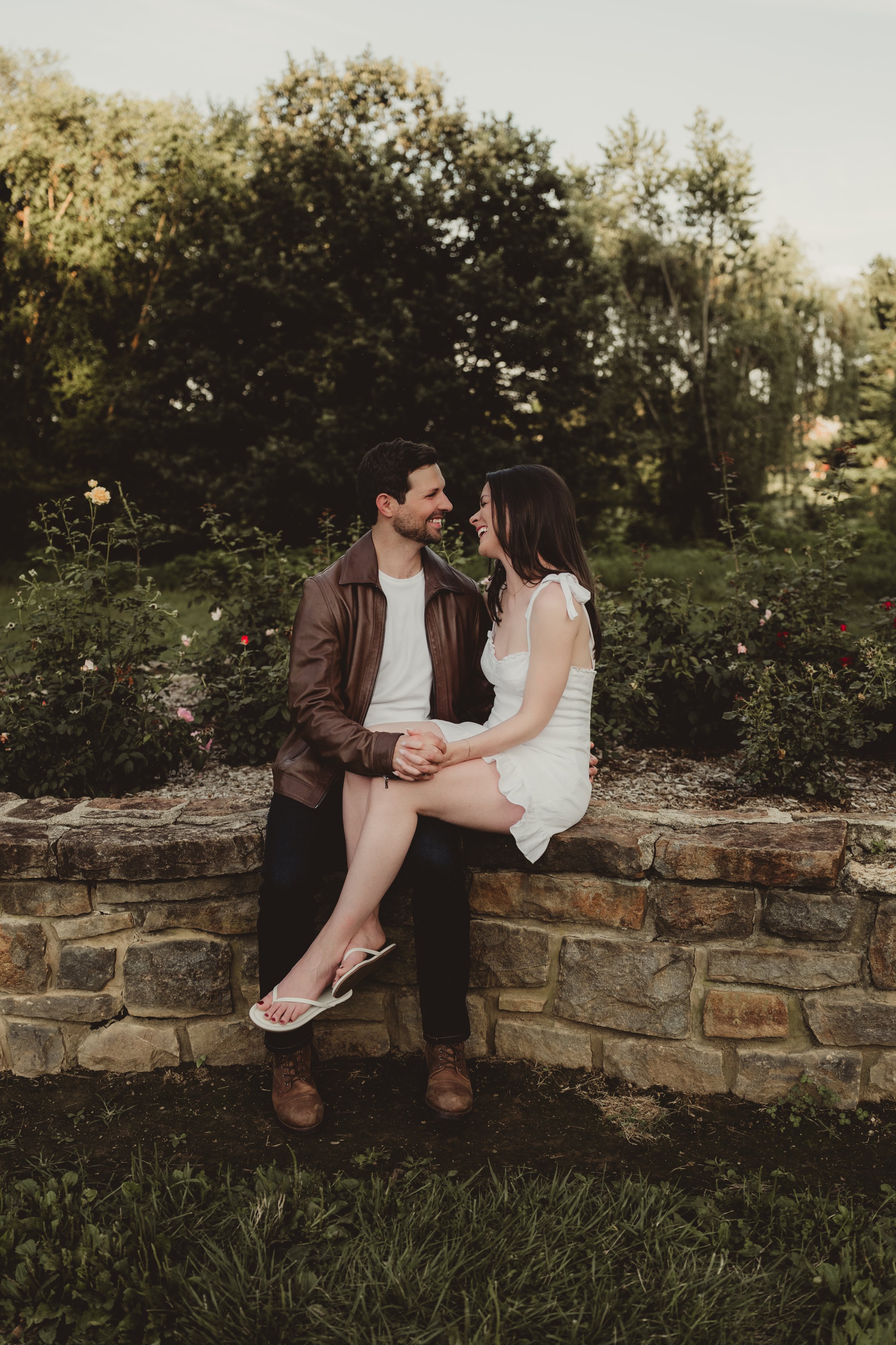 MAE+CO-engagement-session-at-allentown-malcom-rose-garden-poconos-wedding-photographer_M756146.jpg