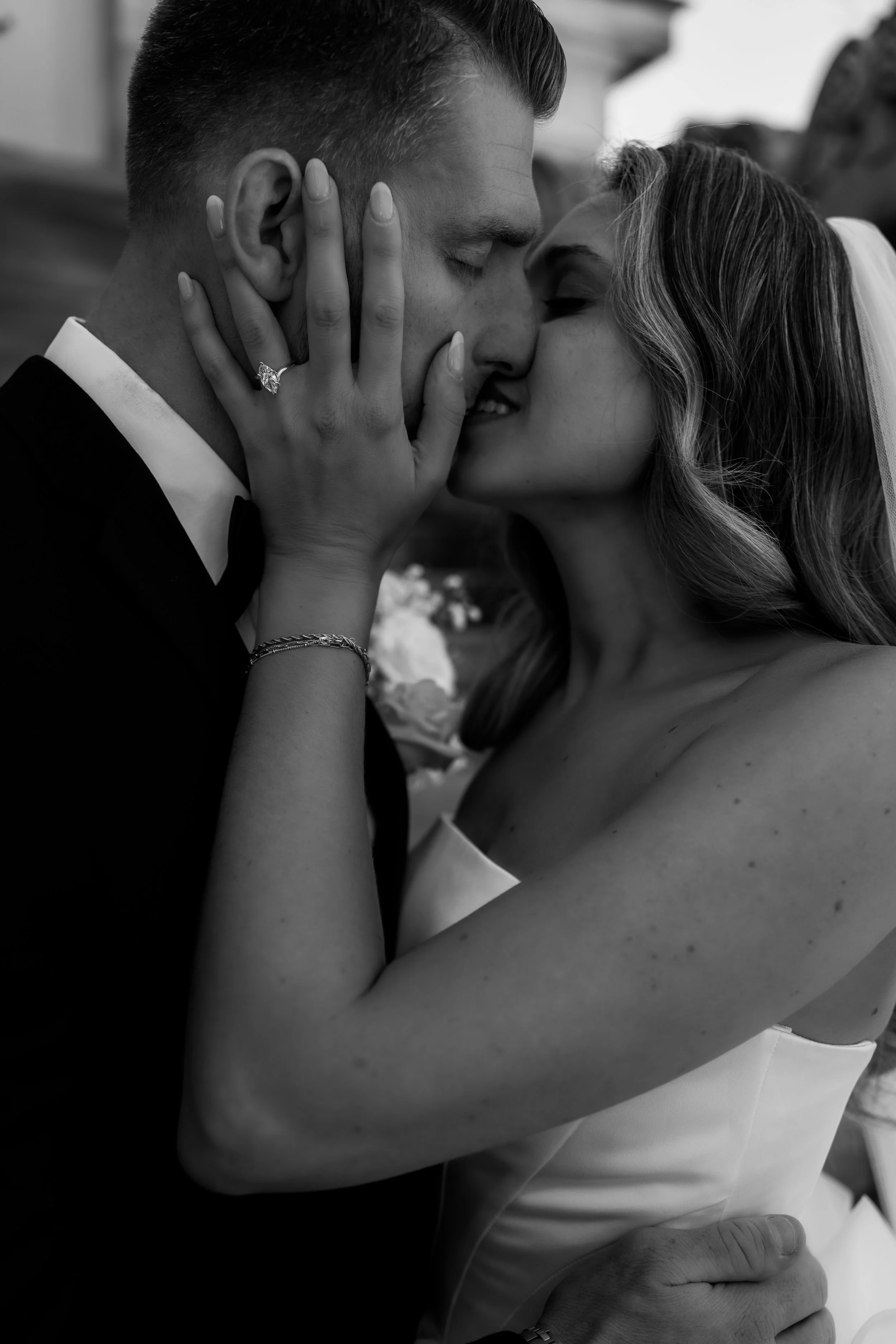 MAE+CO-wedding-at-union-trust-finley-catering-old-city-philadelphia-wedding-photographer-1121.jpg