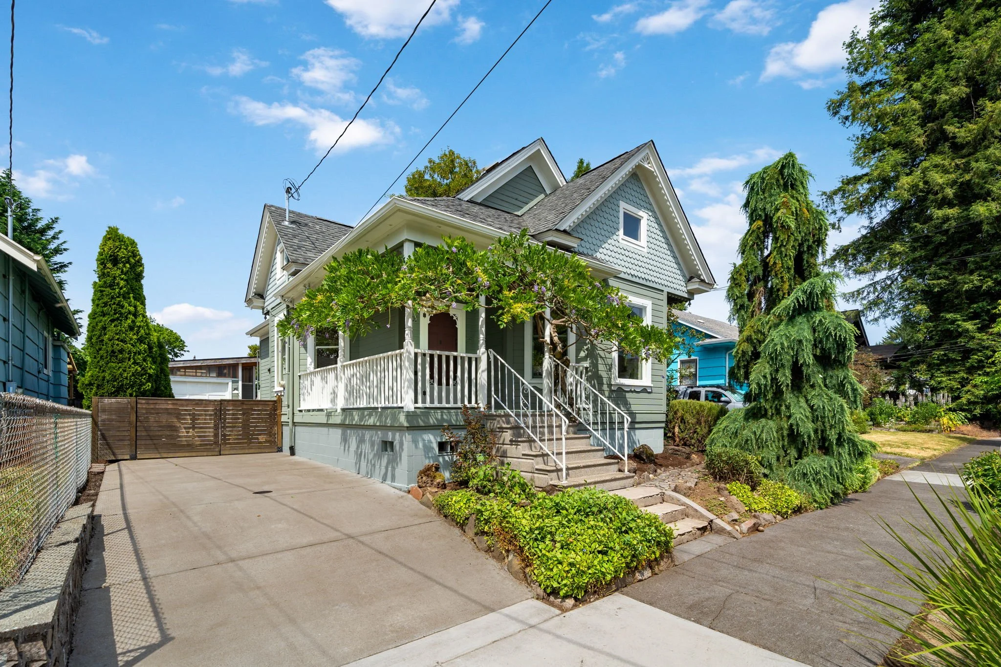 SOLD: Overlook Victorian