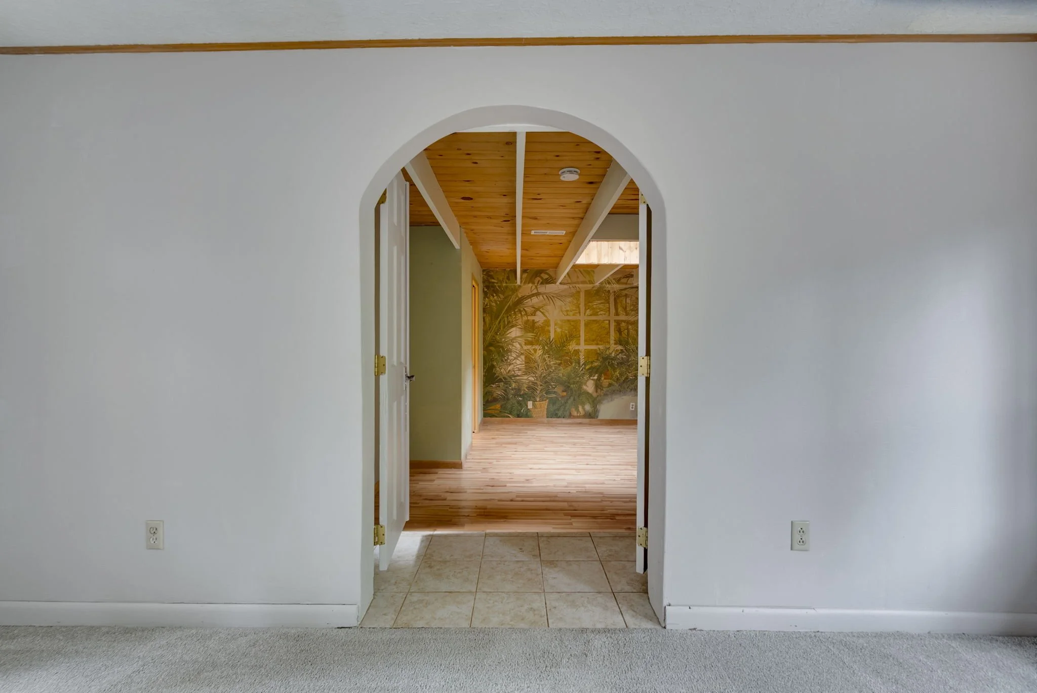 11-web-or-mls-617-ne-120th-ave.jpg