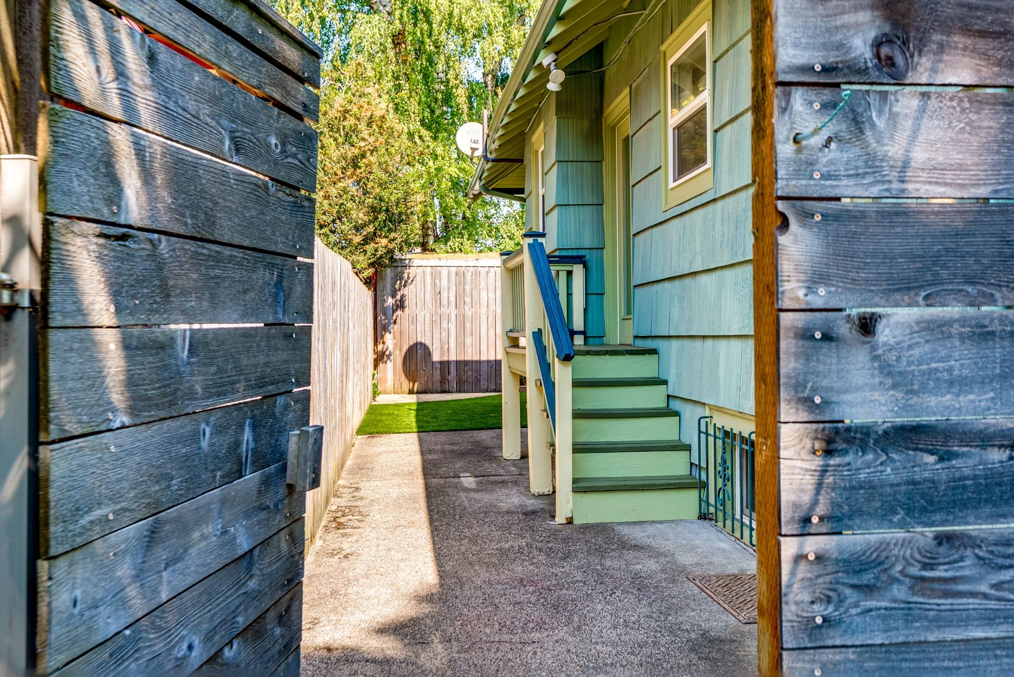 74-web-or-mls-3577-se-woodward-st.jpg