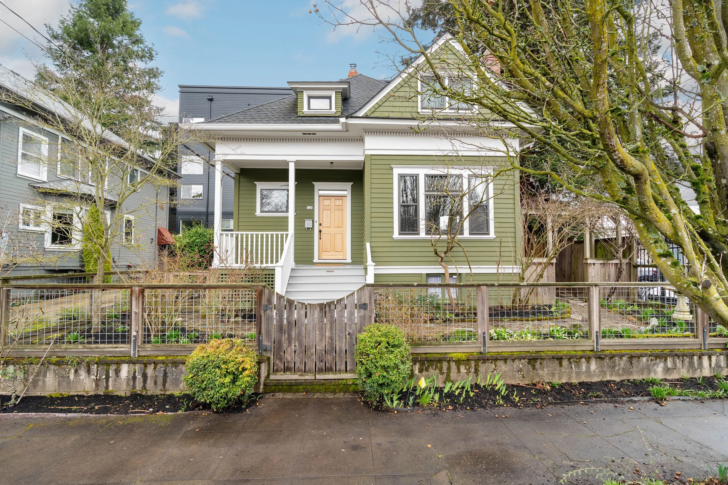 JUST LISTED: Kerns Craftsman