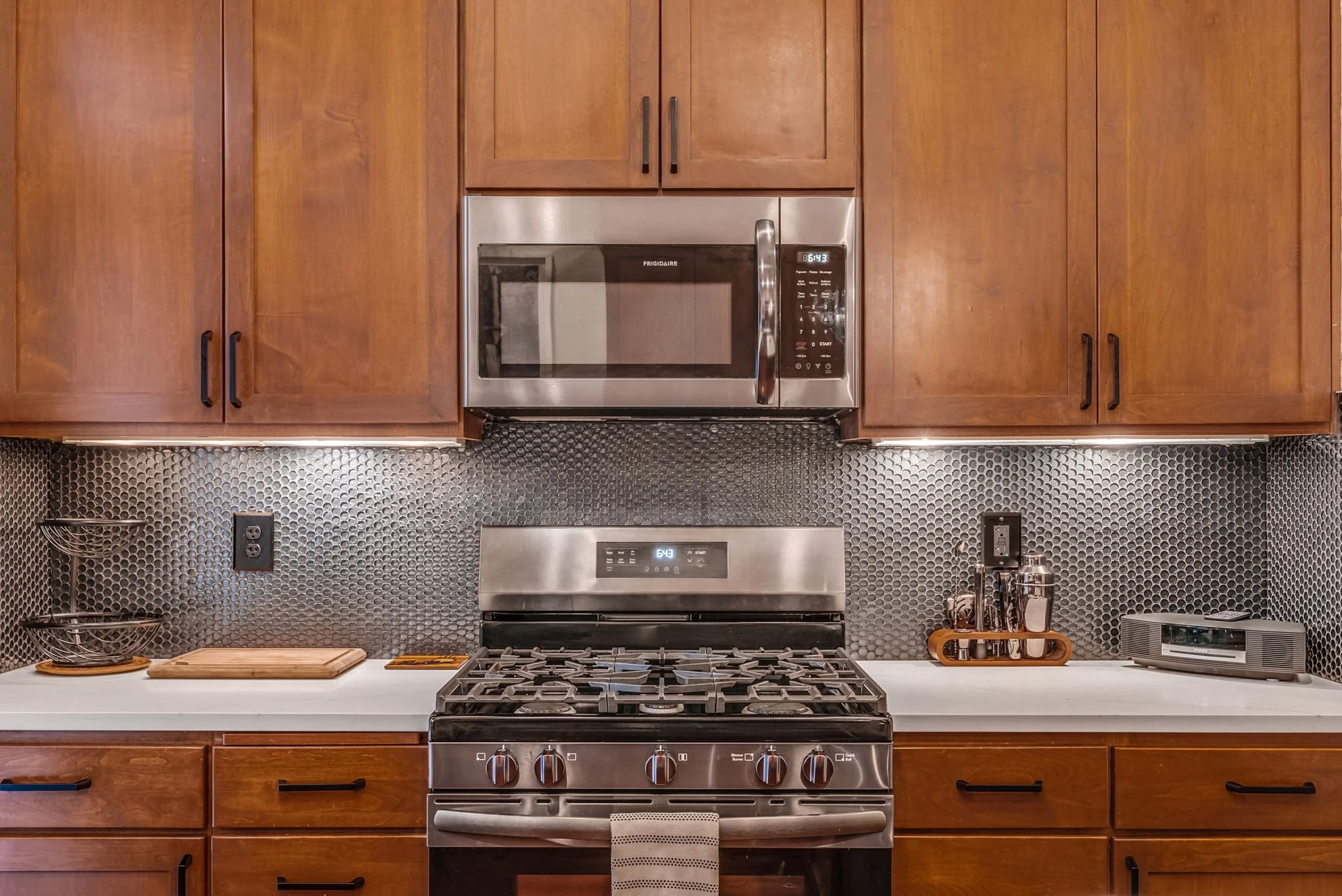 21-web-or-mls-8229-n-edison-st.jpg