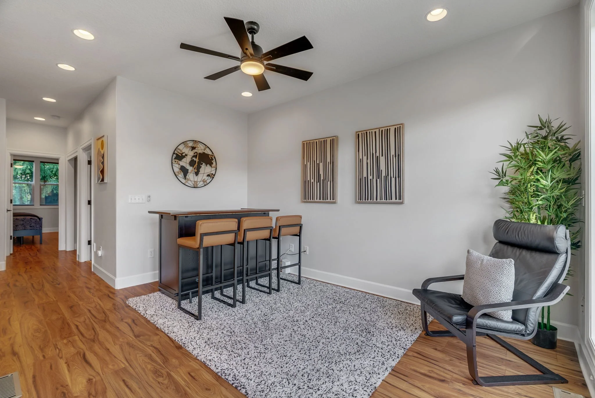 27-web-or-mls-8229-n-edison-st.jpg
