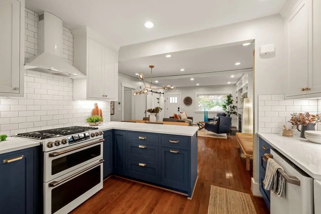 Kitchen3.jpeg