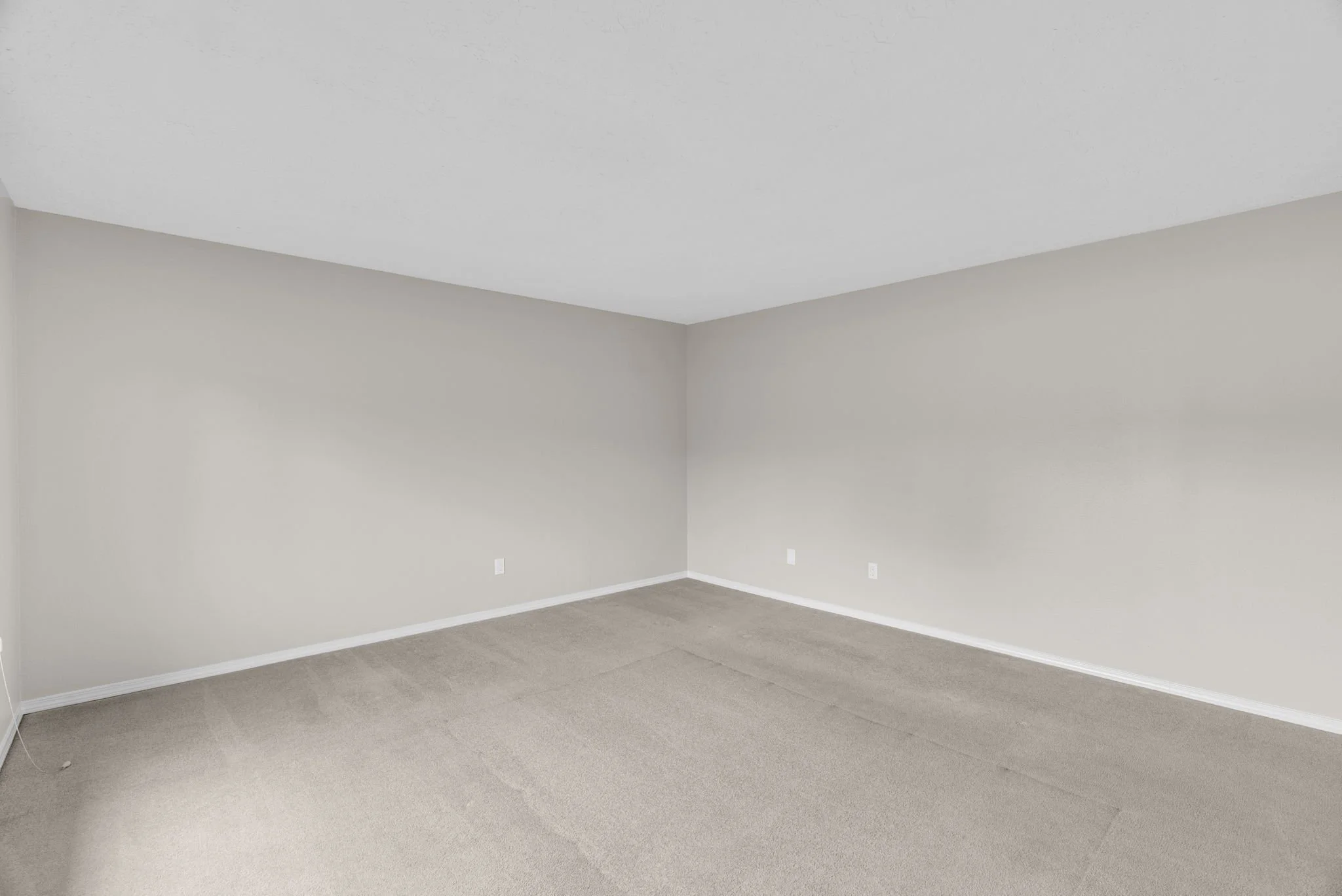 16-web-or-mls-2203-sw-larsson-ave.jpg