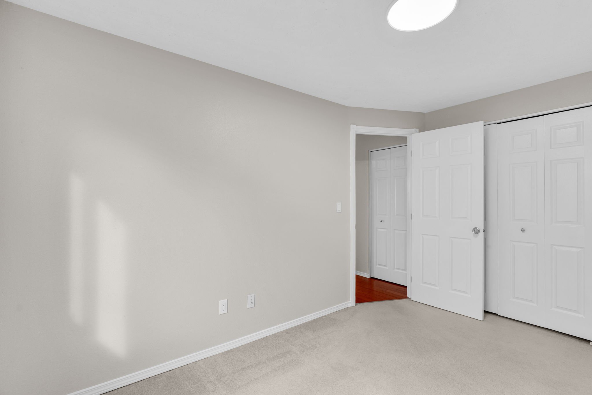 21-web-or-mls-2203-sw-larsson-ave.jpg