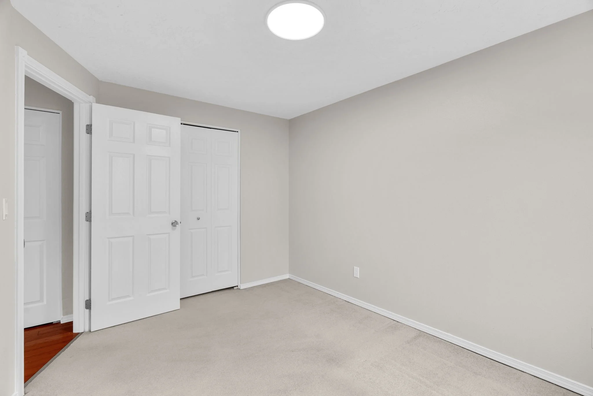 22-web-or-mls-2203-sw-larsson-ave.jpg