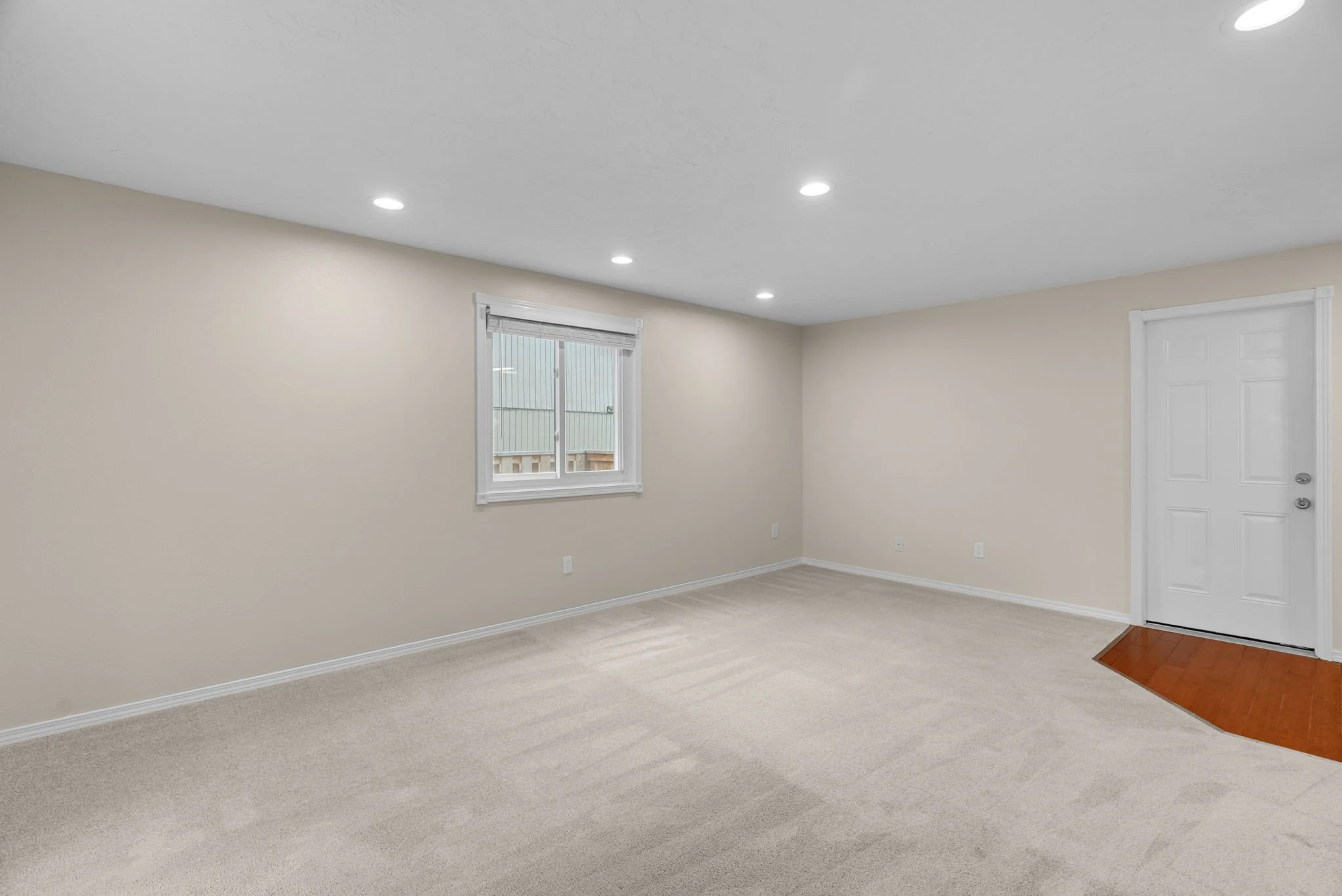 39-web-or-mls-2203-sw-larsson-ave.jpg