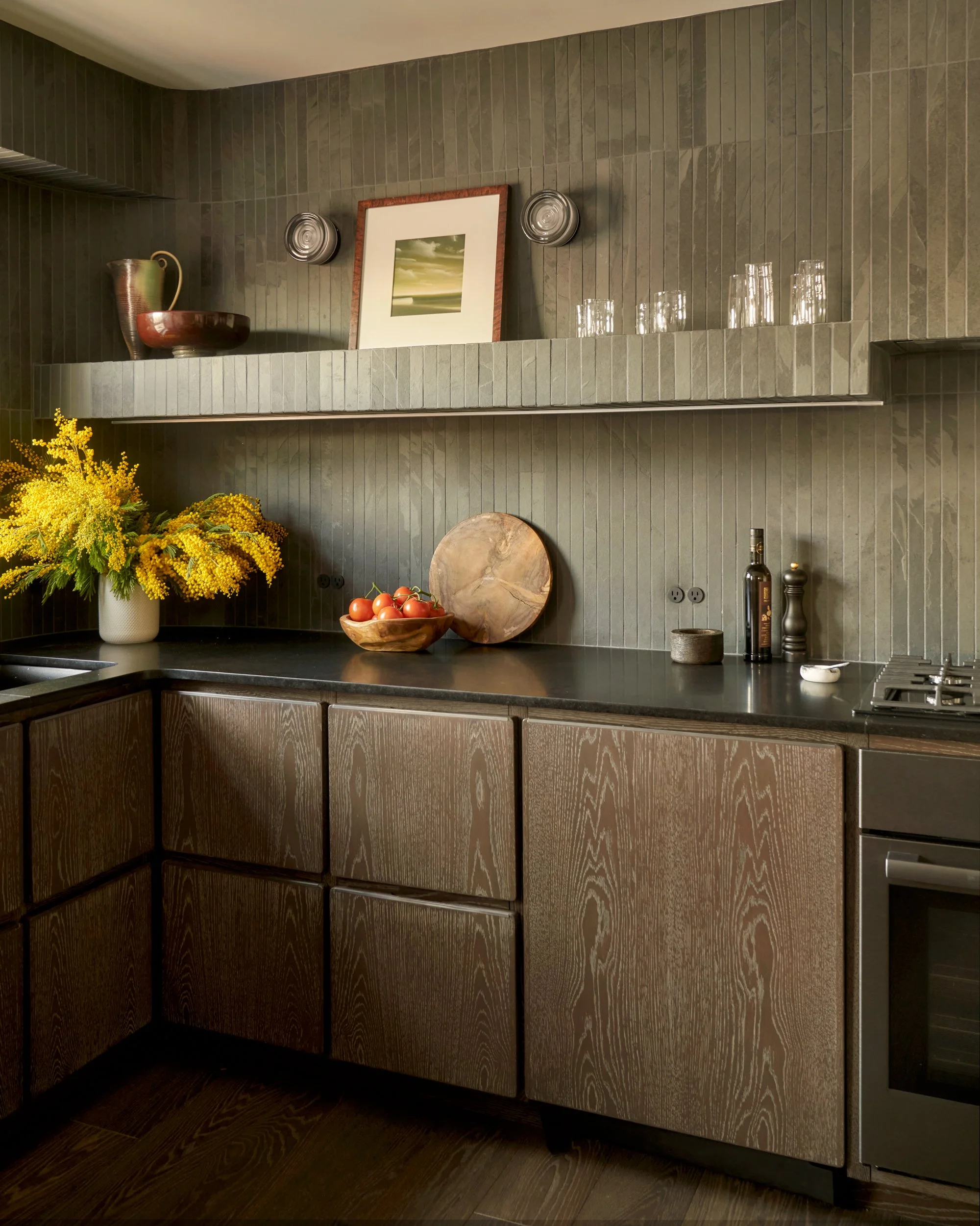 69 West - Kitchen