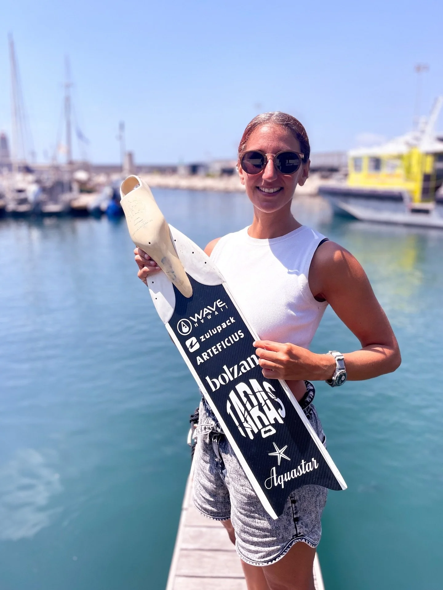 Nice Abyss Contest by @cipafreediving 
2nd competition of the season
4x dives
4x white cards
4x 🥇
It was beautiful to end this first competition cycle with a wonderful bifin dive today with my @cetma_composites_official 
fins and excellent condition