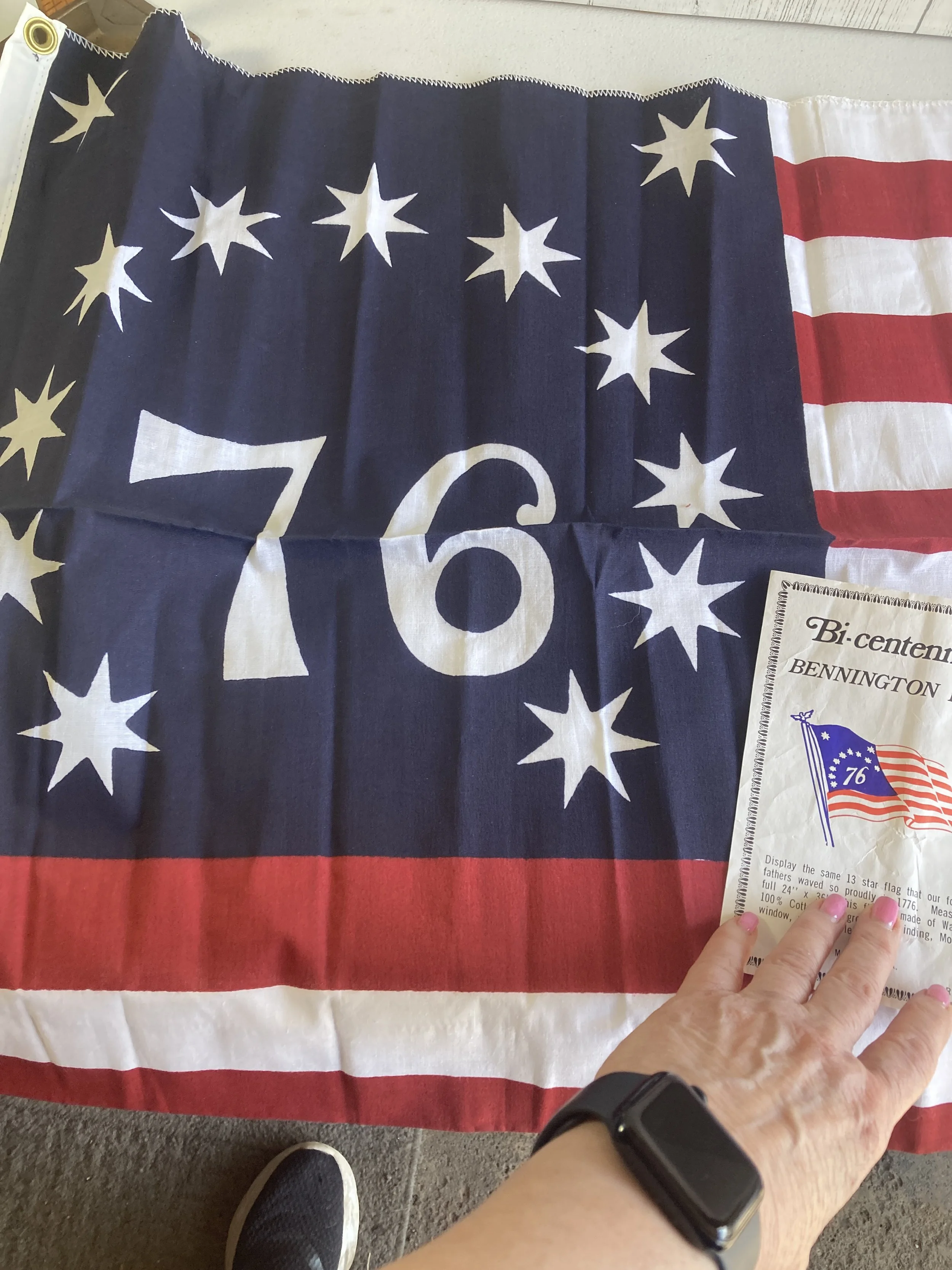 Bennington '76 Historical American Flag