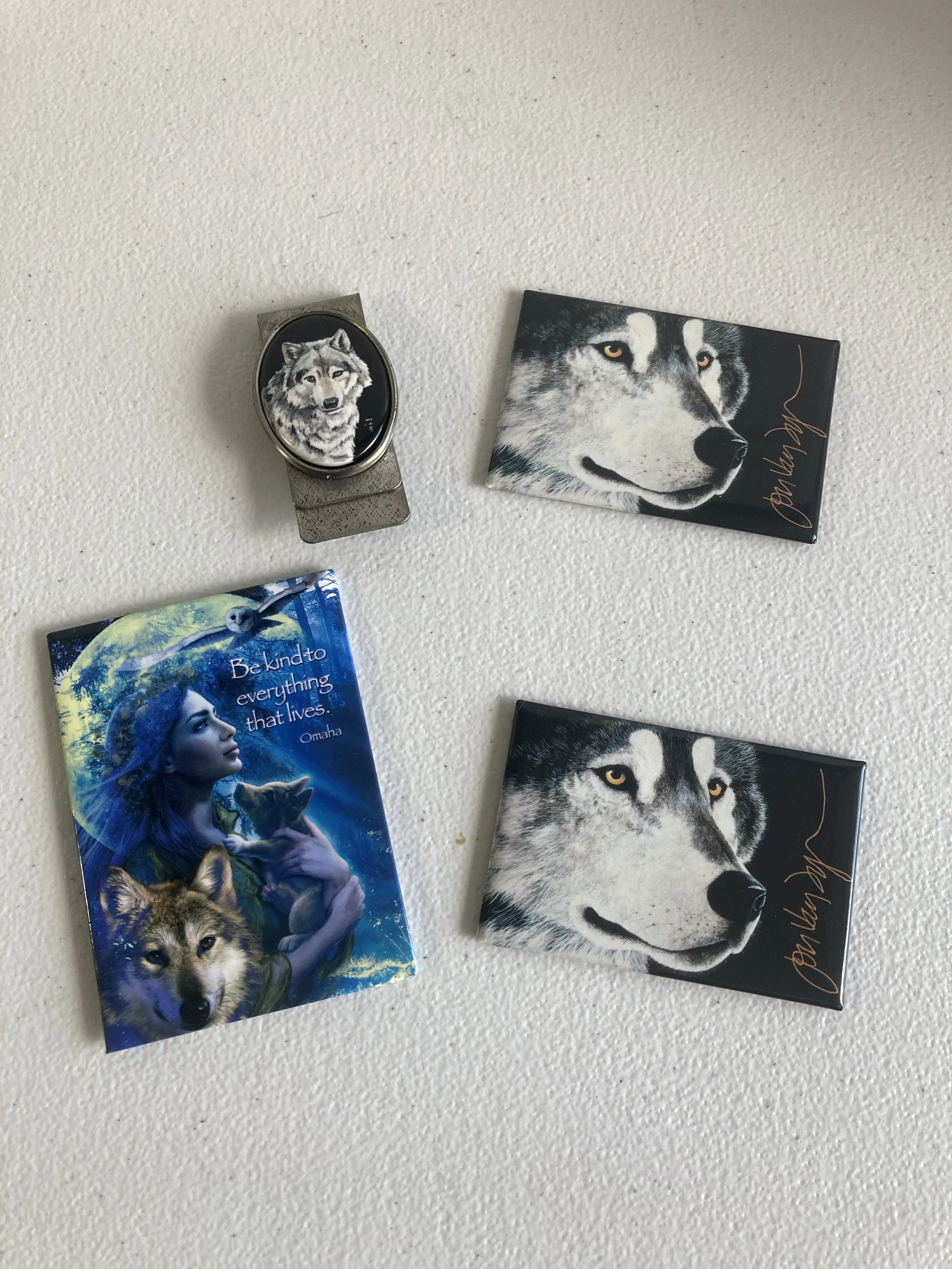 Wolf Wisdom Gift Set: Money Clip & Artful Accessories
