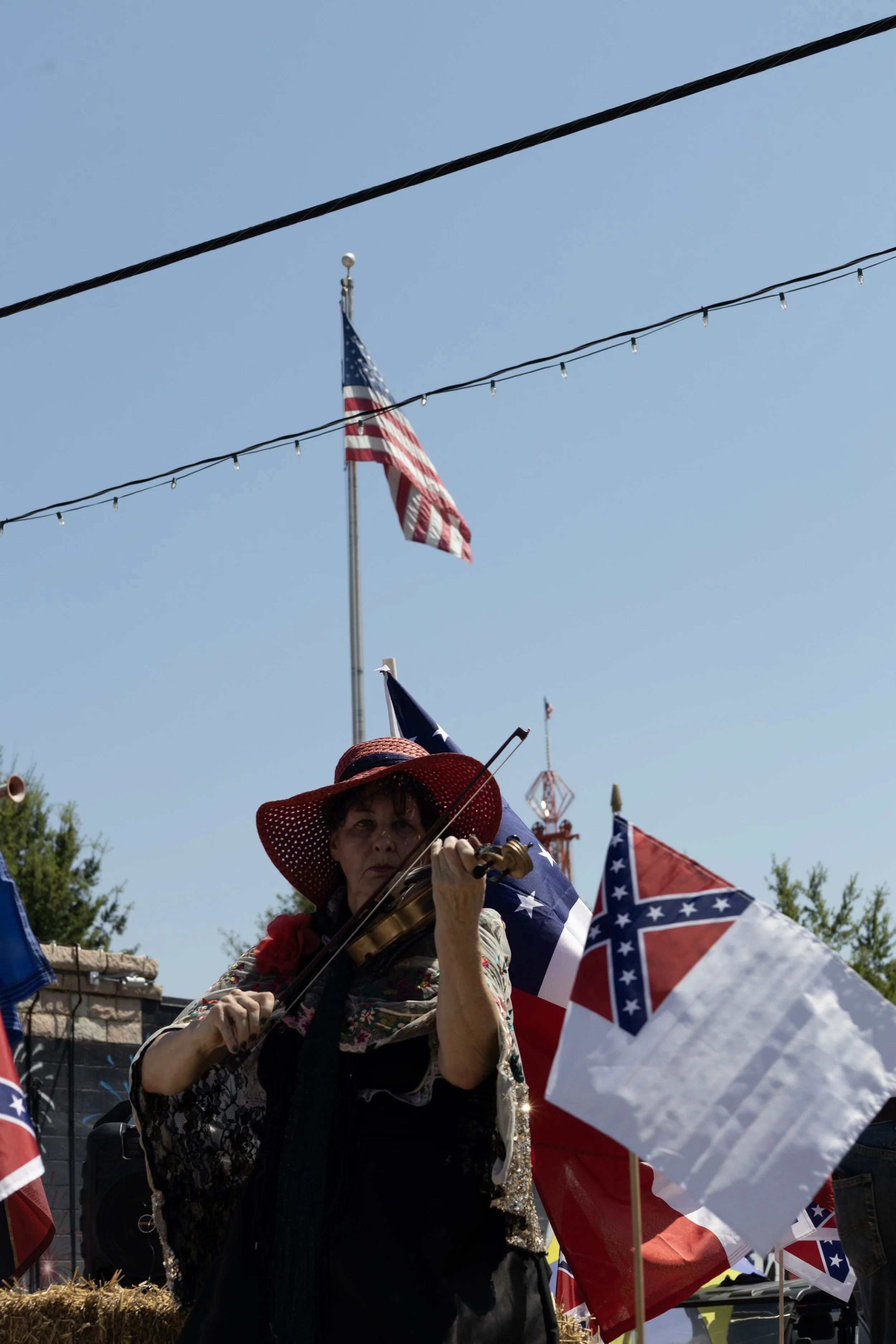 Colonial women.jpg