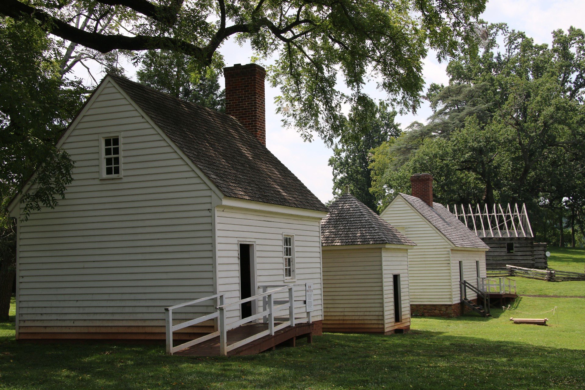  The South Yard was the dwelling place of many of the Montpelier’s domestic laborers, and now features reconstructed buildings to reflect the conditions in which they lived. (Photo Credit: Andra Landi) 
