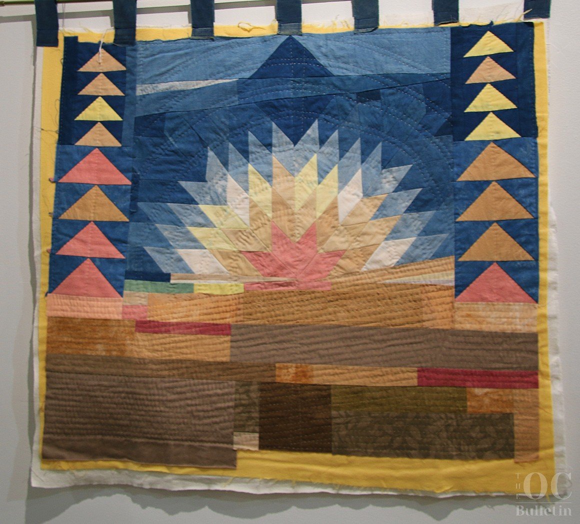  “Fulcrum,” a quilt made from salvaged and hand-dyed fabrics by Amanda Wagstaff. (Photo Credit: Andra Landi) 