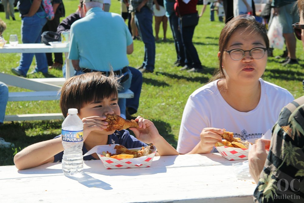  The Burns family enjoys lunch together at the 2023 Gordonsville Famous Fried Chicken Festival. (Photo Credit: Andra Landi) 