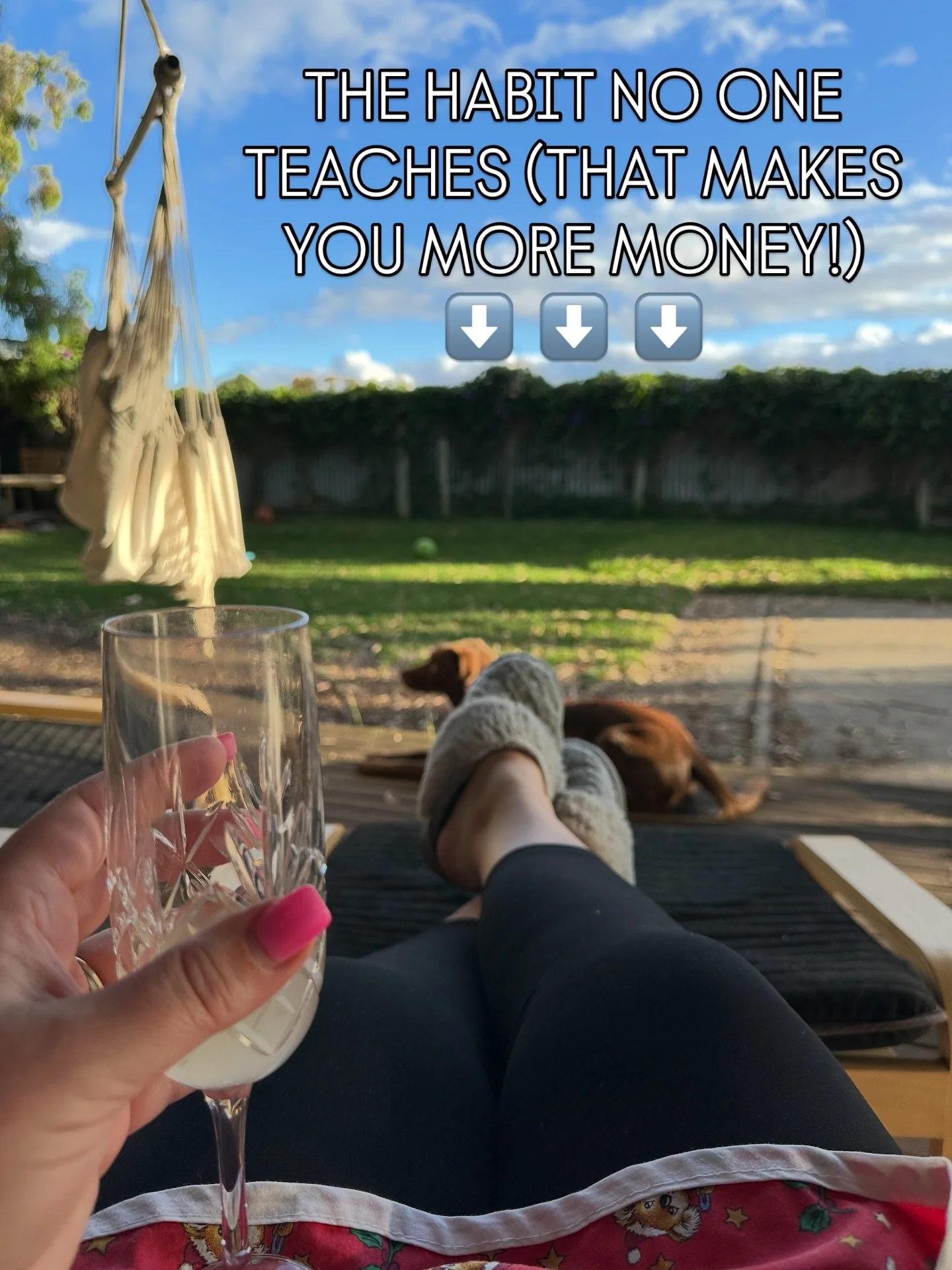 Everyone talks about marketing.
Everyone talks about systems.
But almost no one talks about the ONE habit that makes mums in biz more profit than anything else&hellip;

A weekly review 👀 

10 minutes. Every Friday (or Thursday if you work a 4 day we