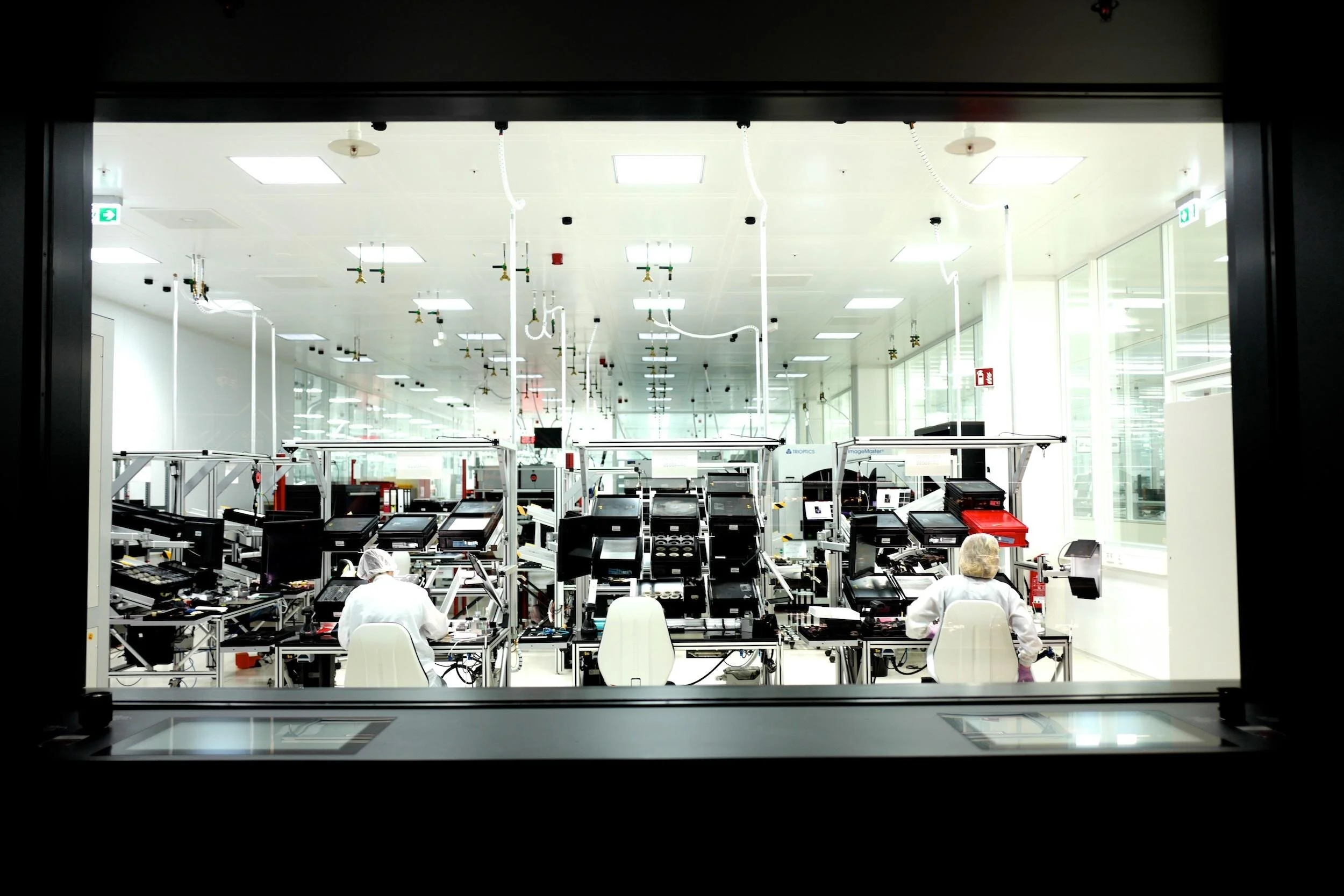 Leica labs.jpeg