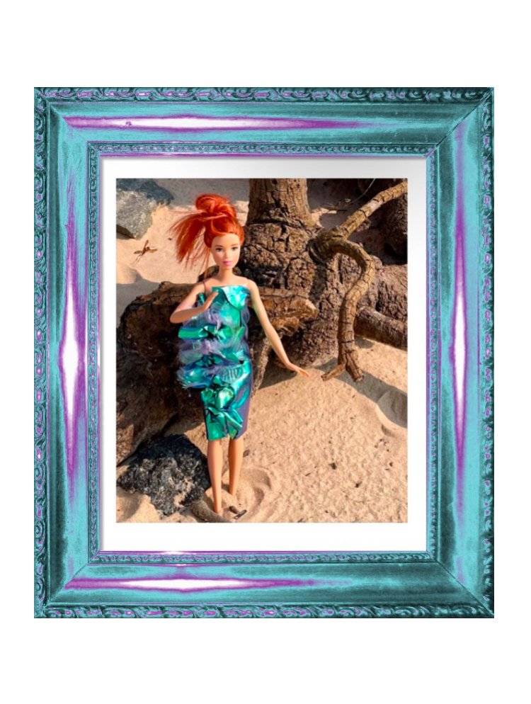 Beach Barbie Buzz