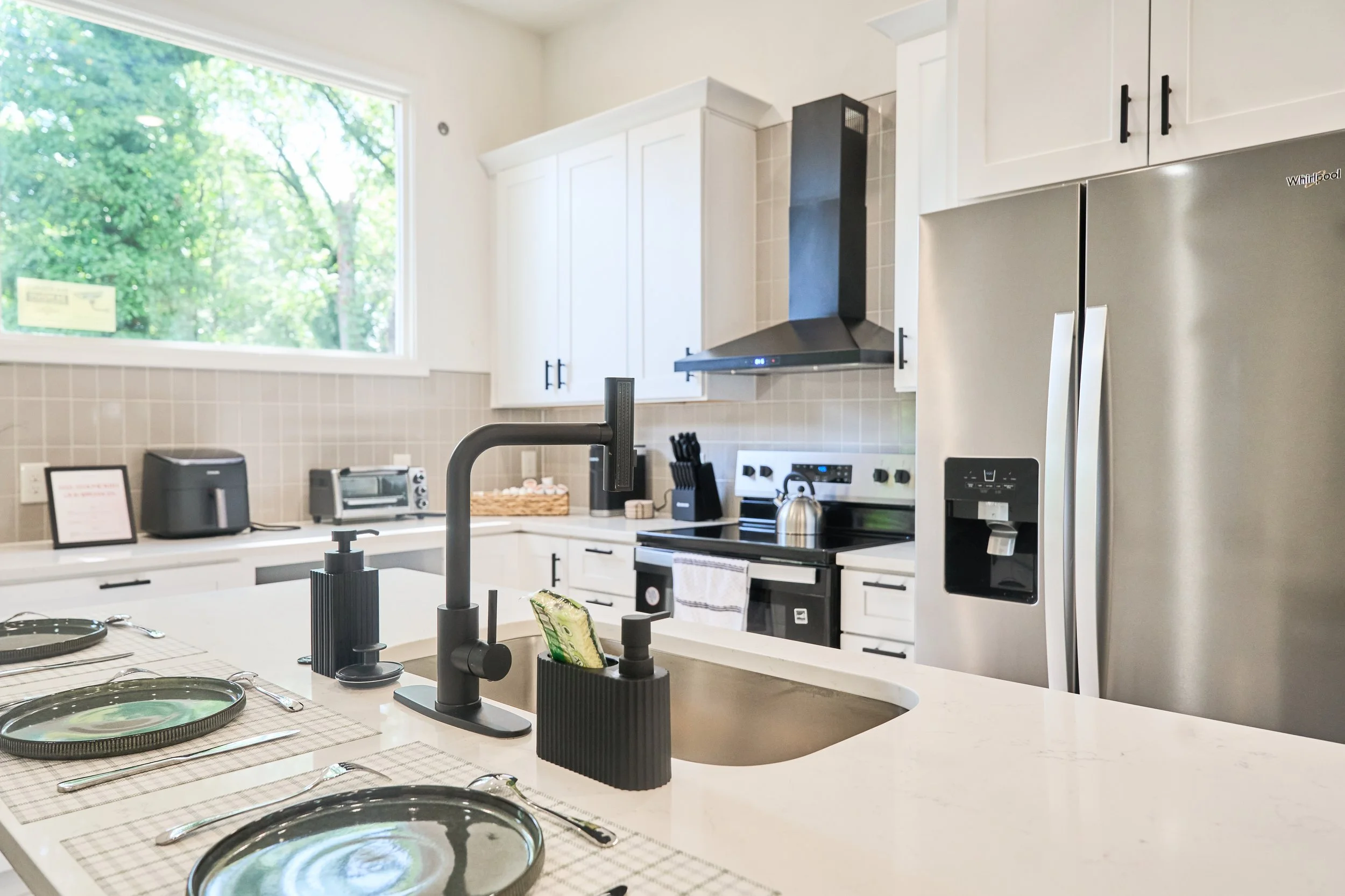 RealEstate71.jpg