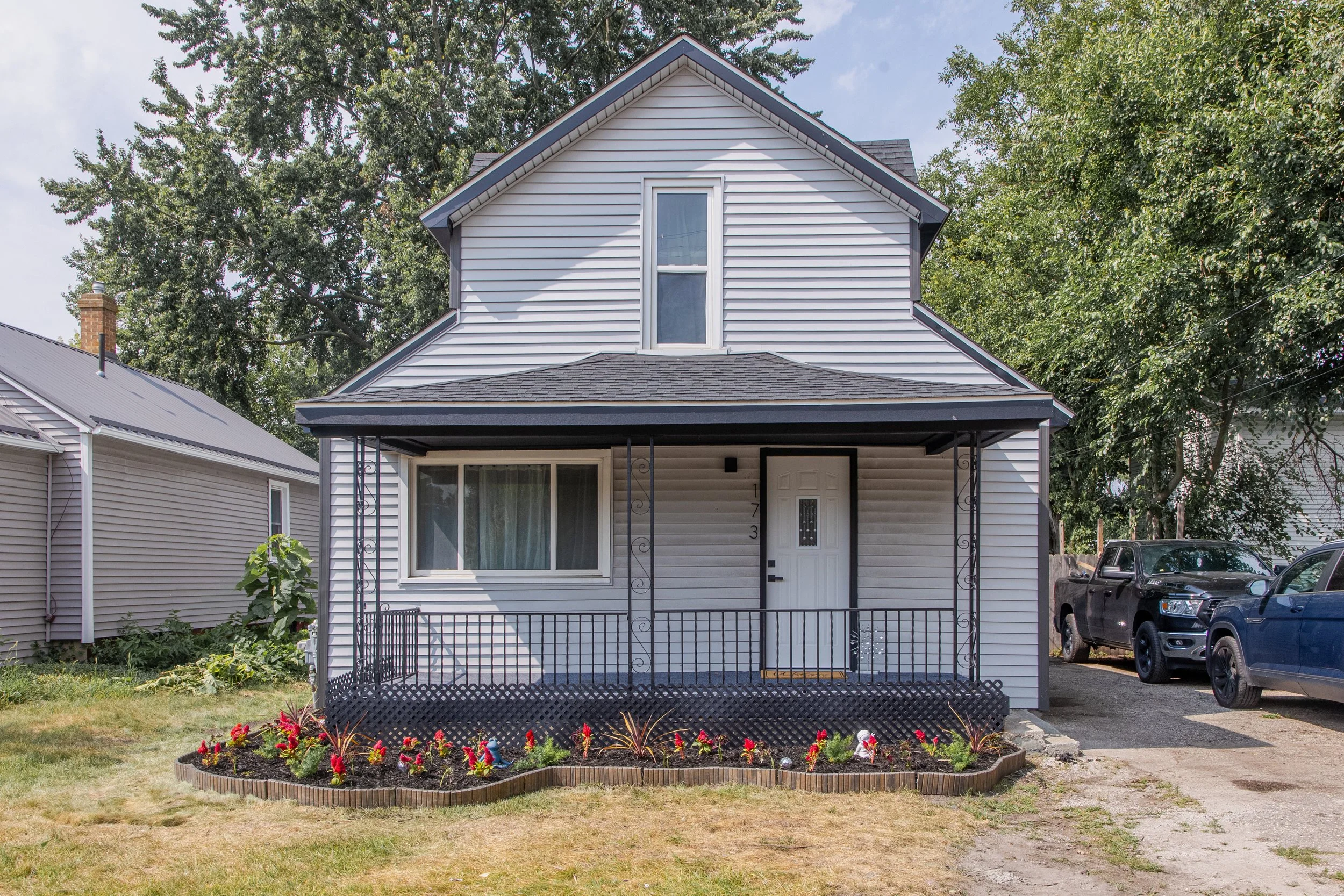  Professional real estate photography by Biography Photography serving Michigan, including Genesee County, Grand Rapids, Flint, Lansing, and surrounding communities. High-quality real estate listing photos, floor plans, virtual tours, and fast 24-hou