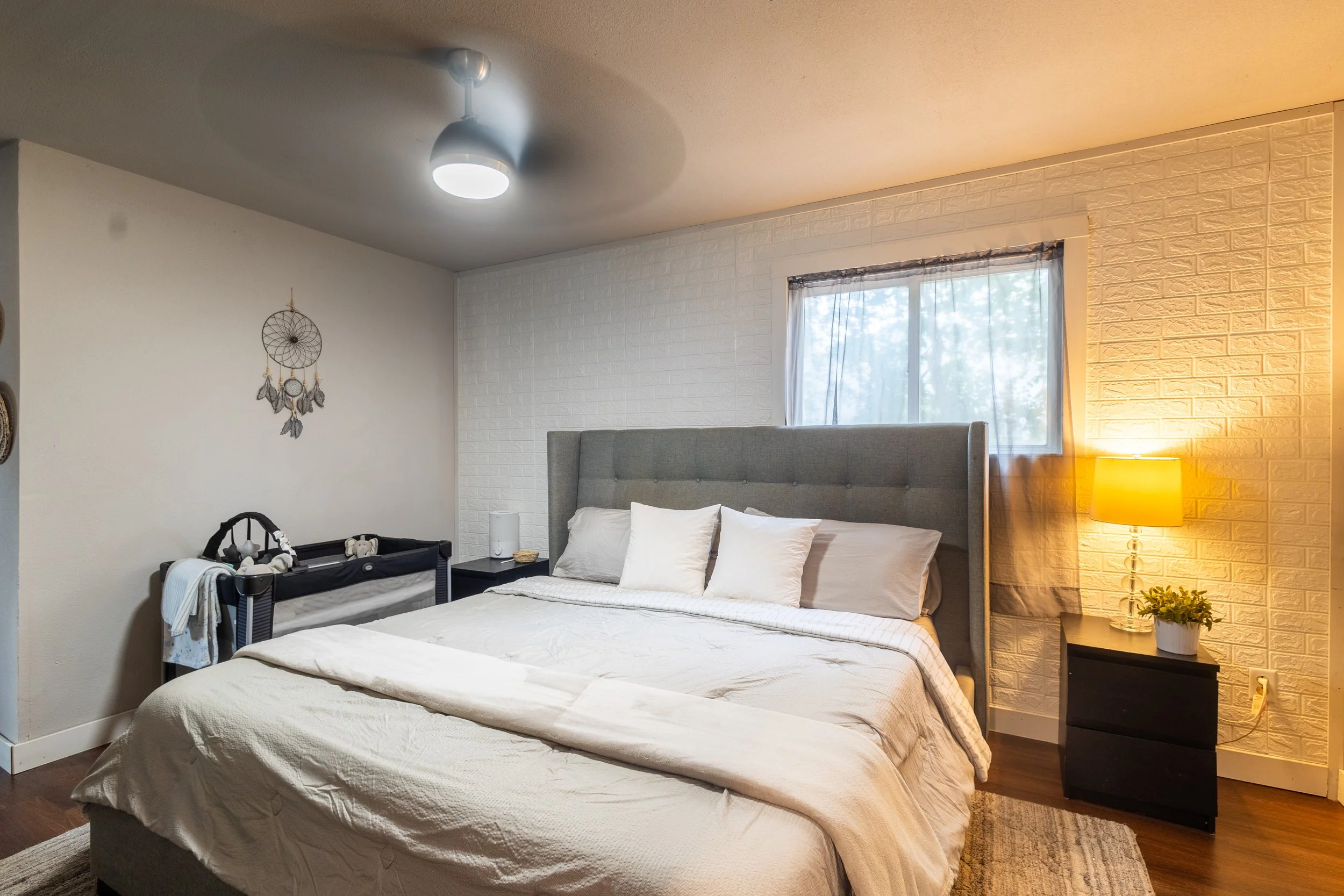  Professional real estate photography by Biography Photography serving Michigan, including Genesee County, Grand Rapids, Flint, Lansing, and surrounding communities. High-quality real estate listing photos, floor plans, virtual tours, and fast 24-hou