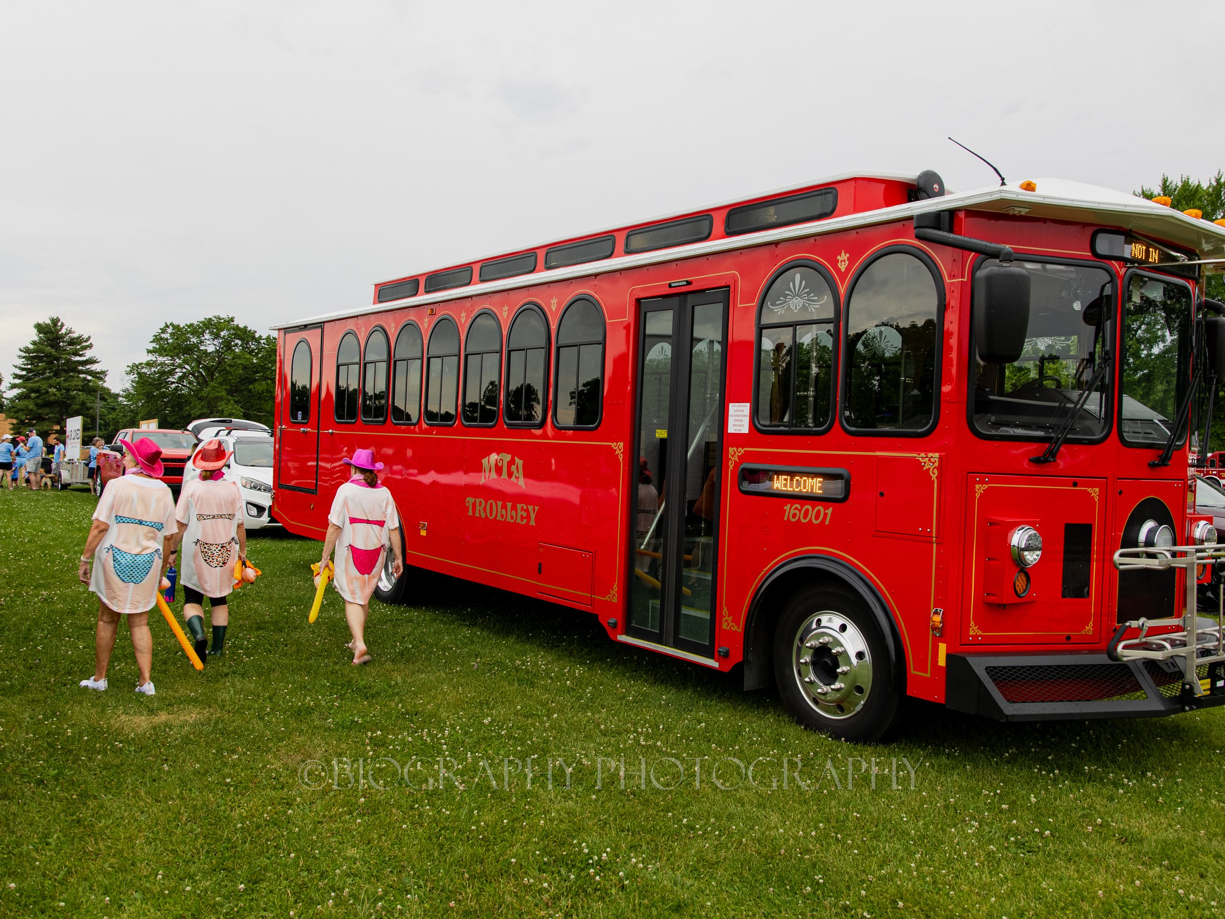 Images from the 2025 Flushing Summerfest as the official photographer for the Flushing Area Chamber of Commerce.
