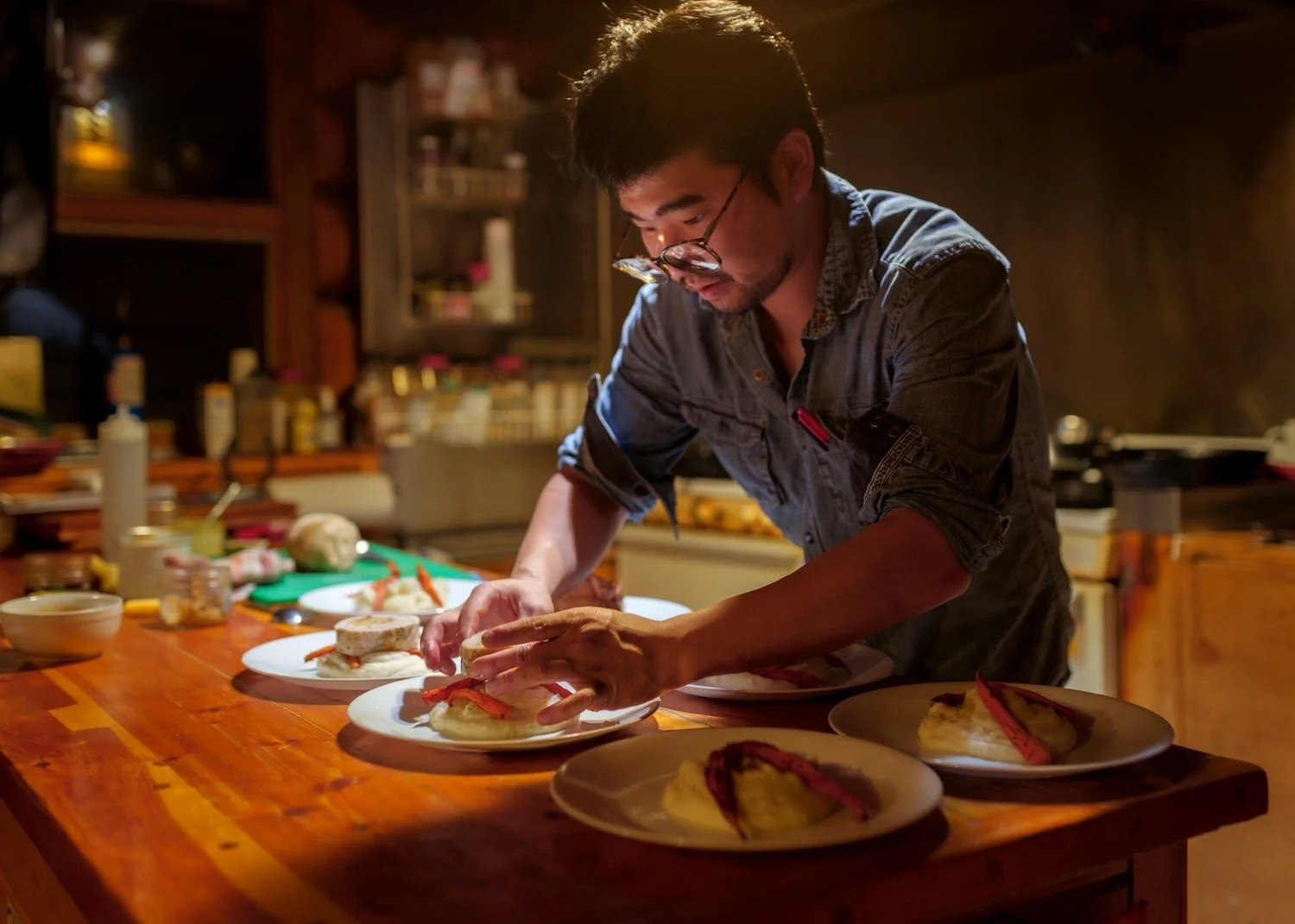 Sundance Lodge_chef prepping dinner_Robert Massey Photography.jpeg