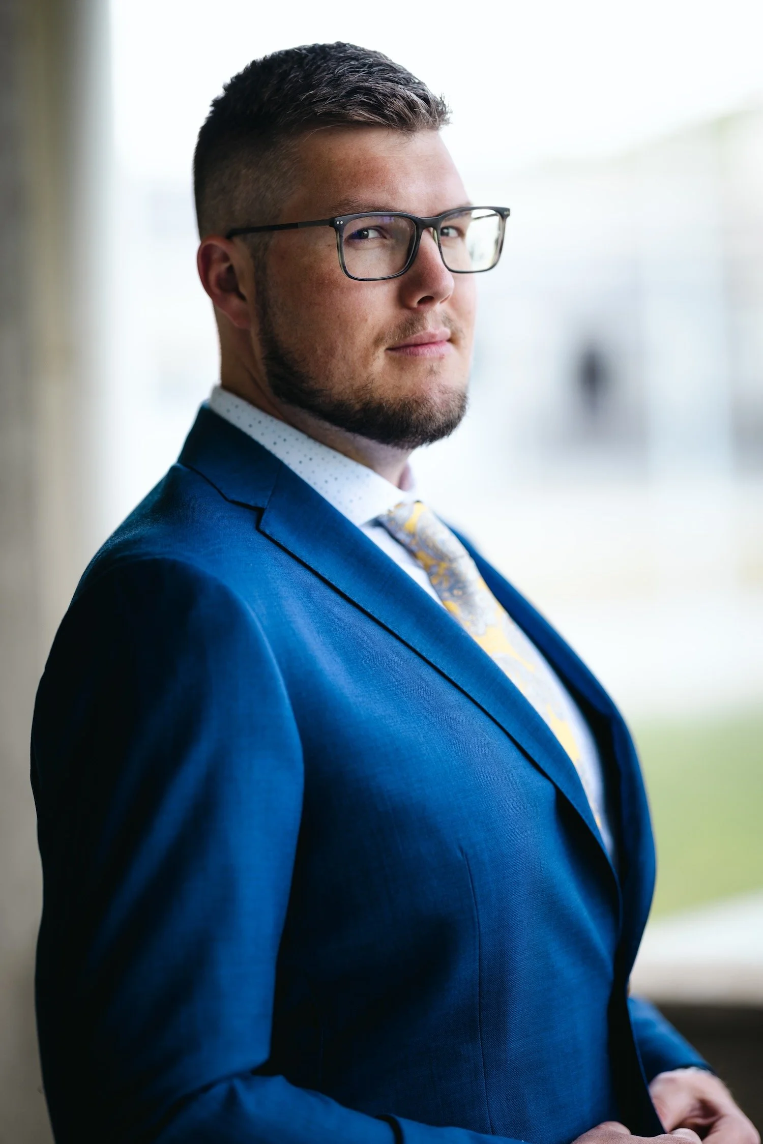Outdoor lifestyle portrait_Robert Massey Photography.jpeg