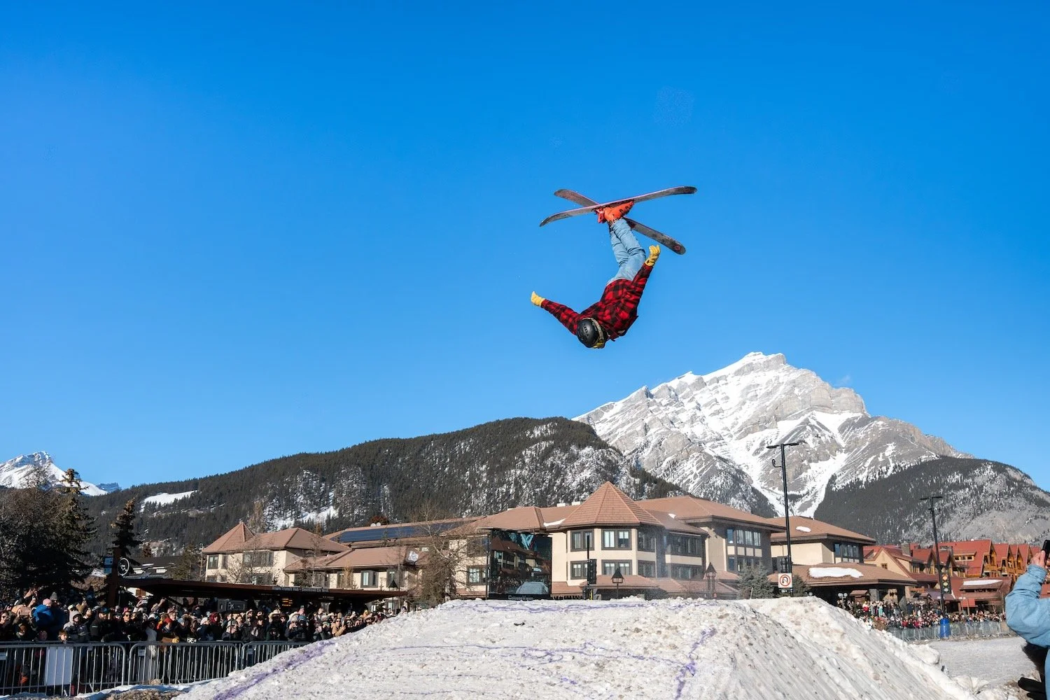 Skijoring_skiier_Banff_Robert Massey Photography.jpeg