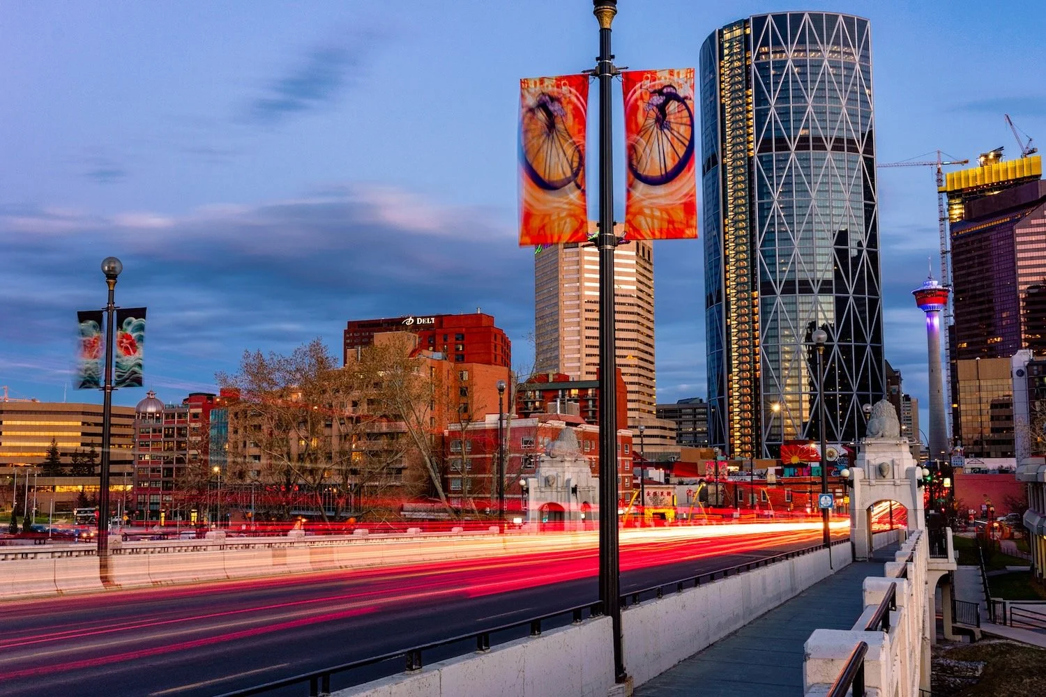 Centre Street Bridge_Calgary_Alberta_Robert Massey Photography.jpeg