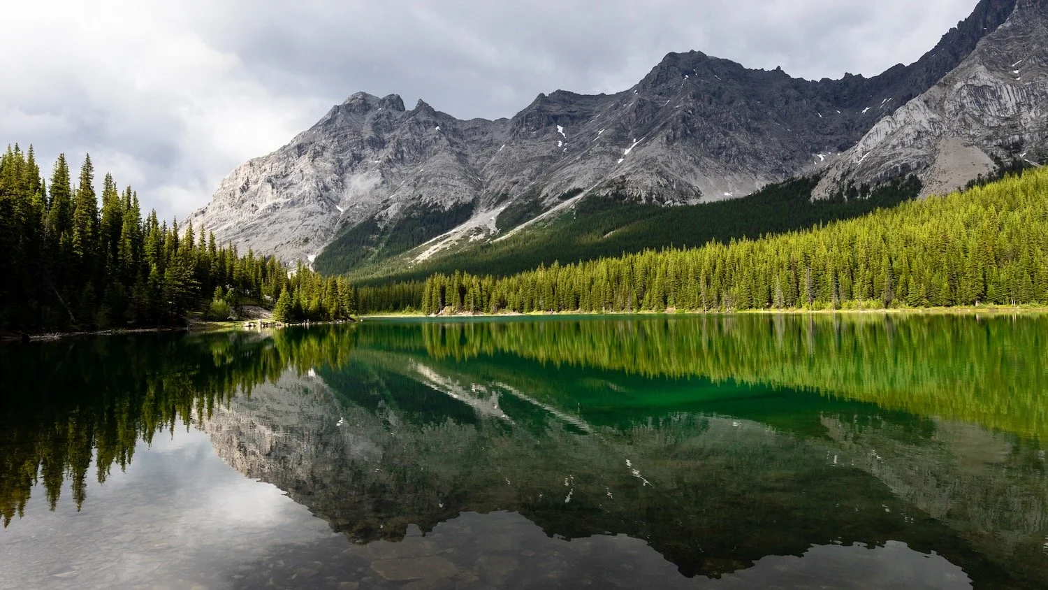 Elbow Lake_sunrise_Robert Massey Photography.jpeg