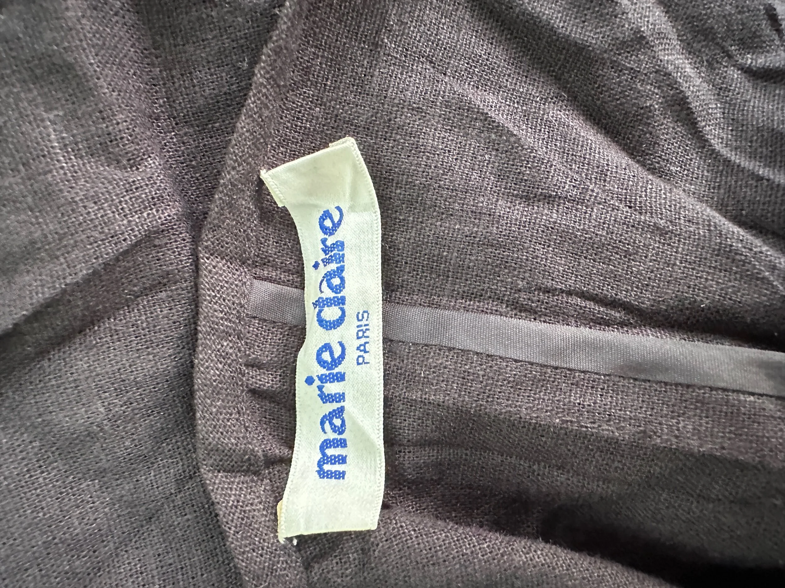 Marie Claire black linen top — Asecondseries