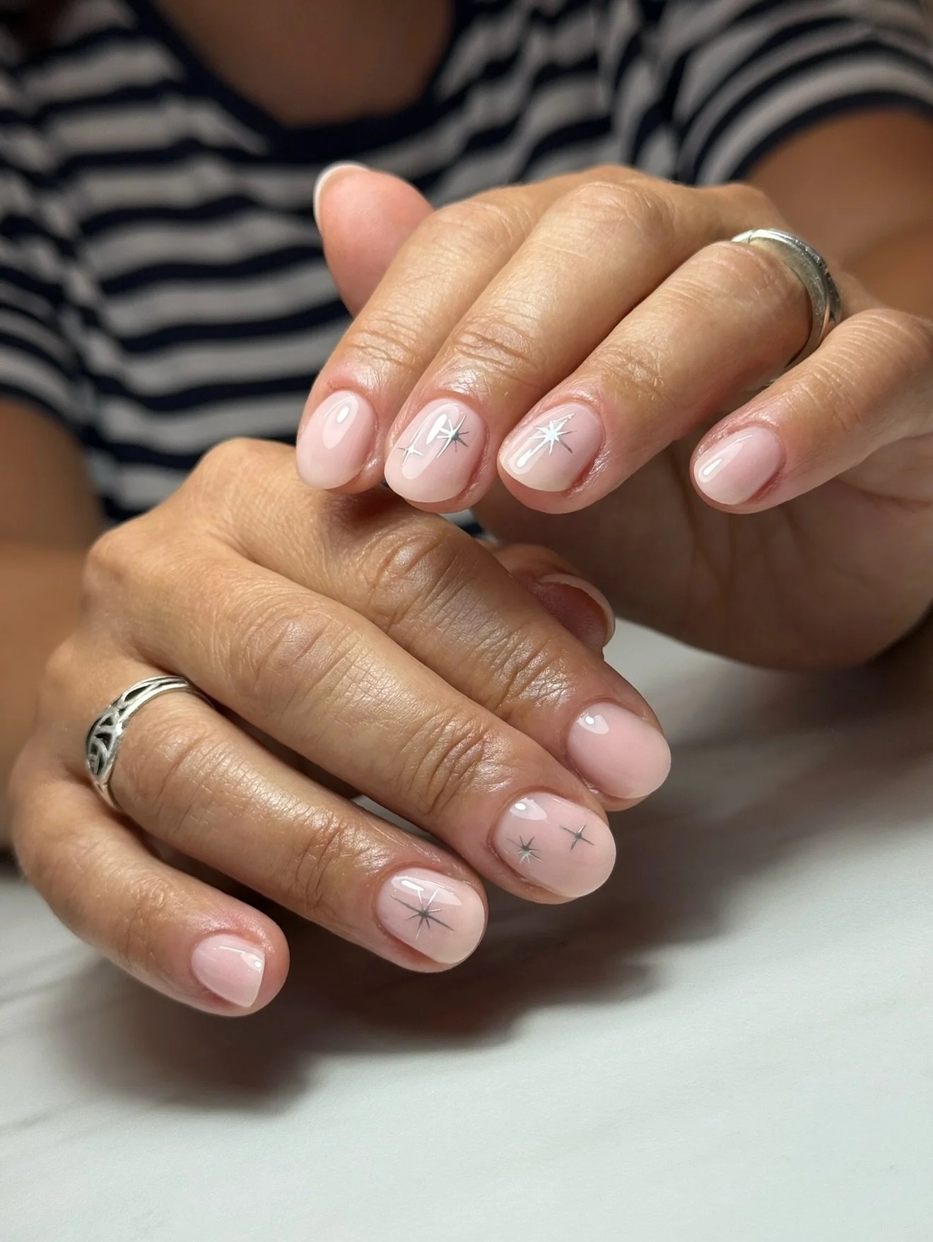 AUGUST ☀️🎵💅🏼🎤🐱🛍️🎀⭐️
Cheers to the end of summer… 
#augustdump #augustnails #august #summer #summernails #goodbyeaugust #goodbyesummer #helloautumn #2025nails #nailsoftheday #nailsofinstagram #nailtrends #nails #nailinspiration #nailin