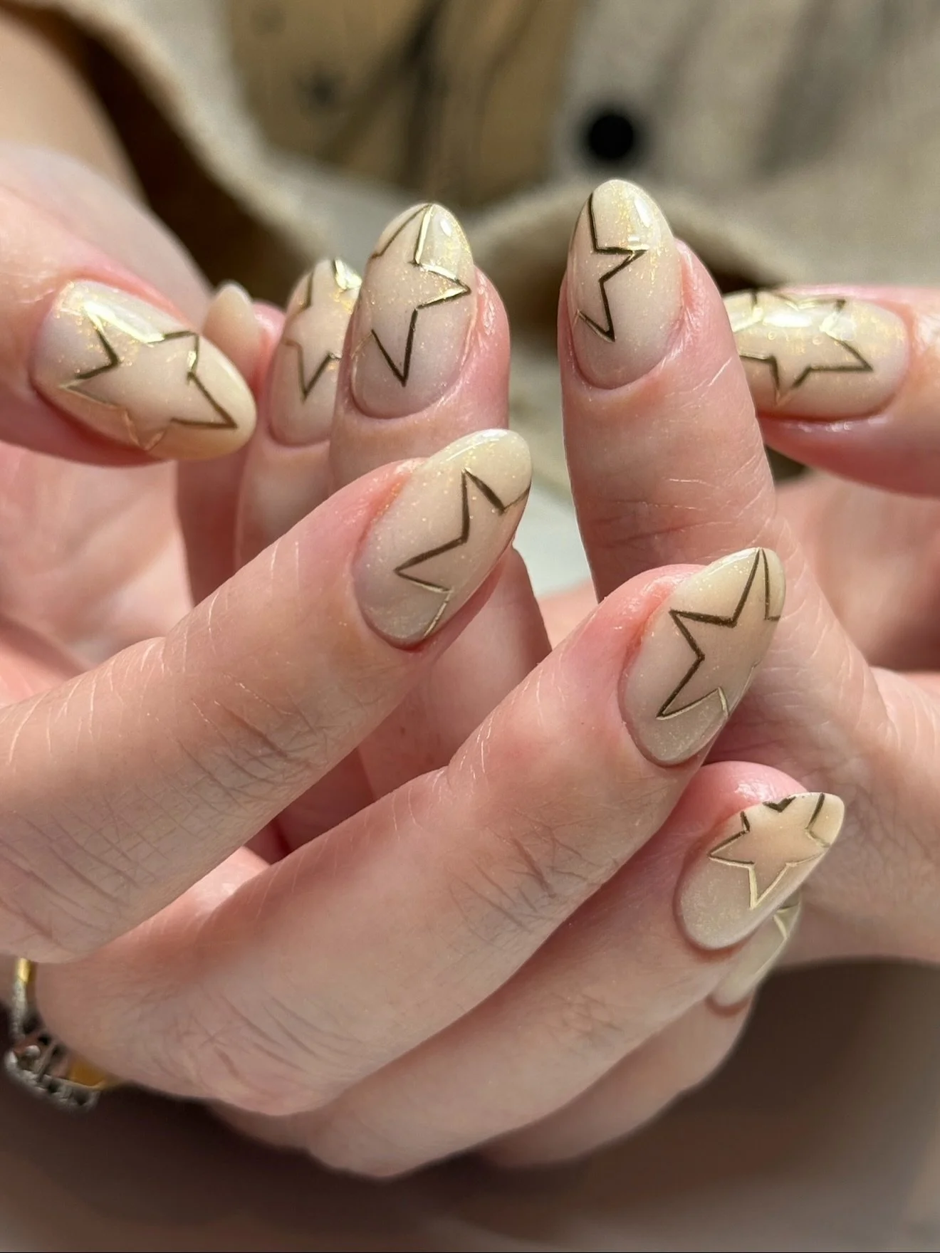 FESTIVE NAIL EDIT 💫

Flash glitters, cat eye colours, chrome &amp; festive nail art&hellip;

All products @the_gelbottle_inc #tgbinsider #festivenailedit
To shop all things TGB, shop via my storefront link in bio 🔗

Festive nail edit | Christmas na