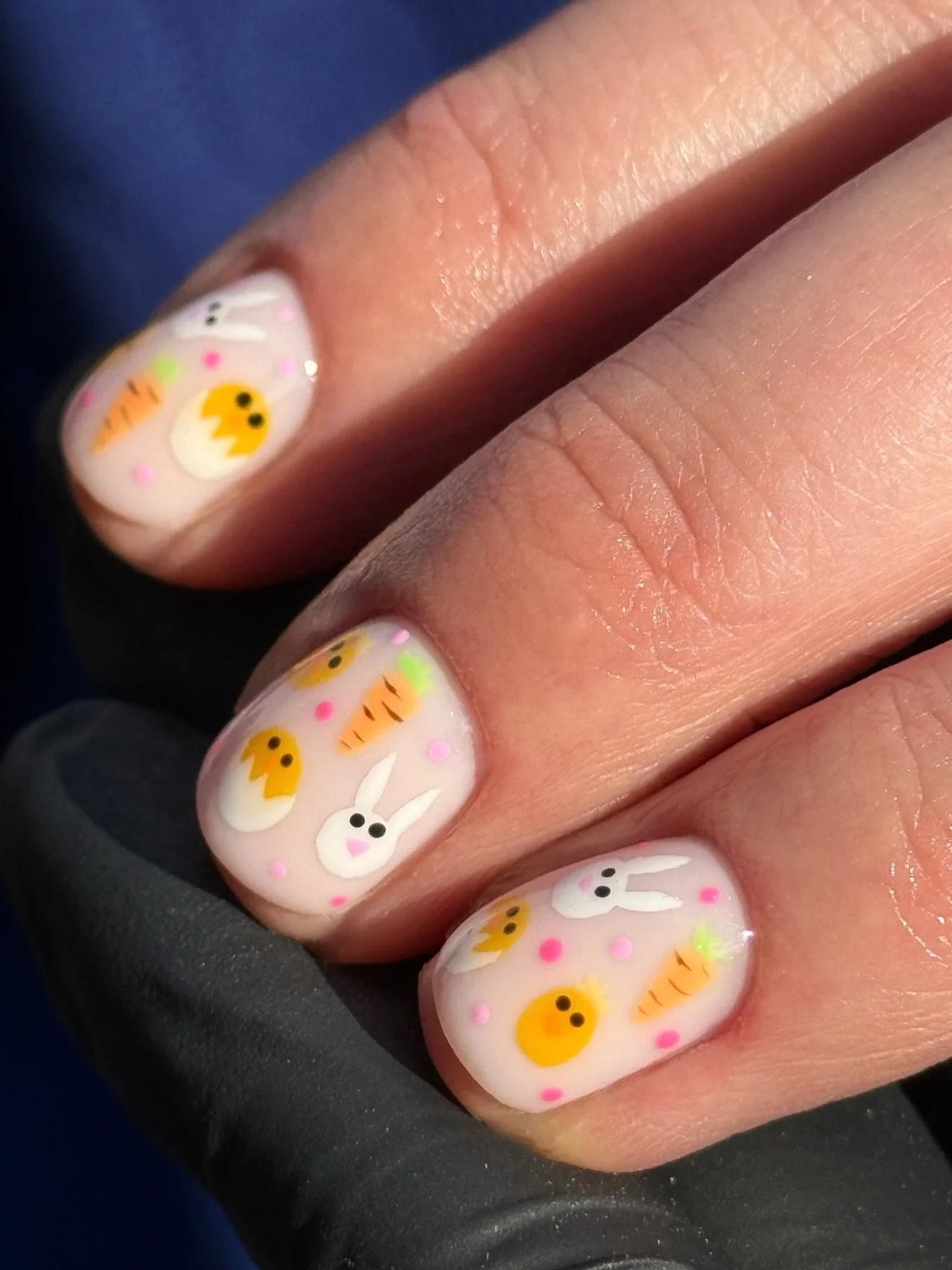 Hopping into Easter weekend 🐰🐣🥕🐥

The brief was Easter wallpaper &amp; to incorporate lil chicks, bunnies &amp; carrots&hellip; Let us know what you think below 💭 

Products:
Dreamer BIAB &amp; Gel Colours @the_gelbottle_inc 
Shadowfax &amp; Pit