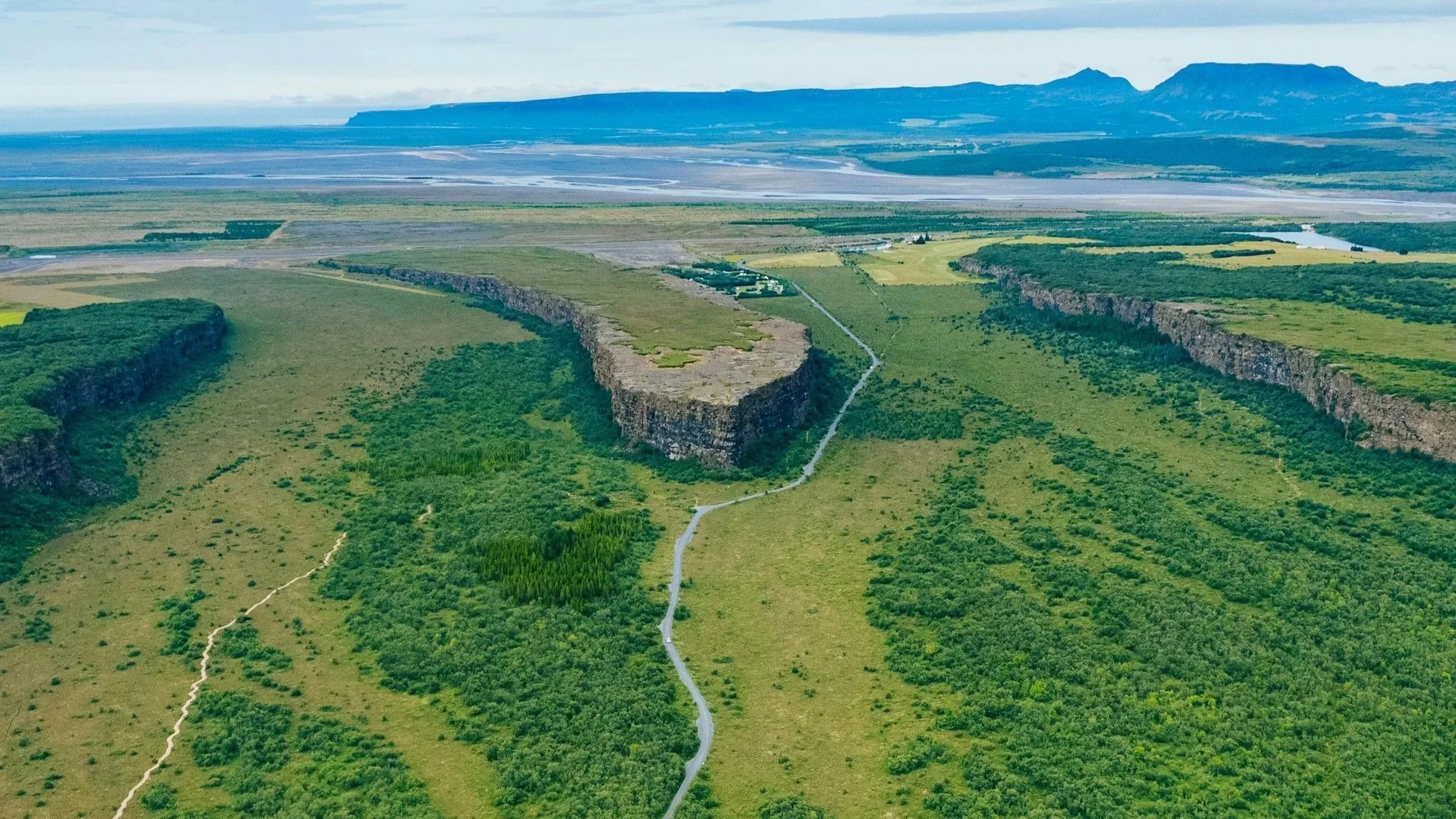 Kanjonen Asbyrgi på norra Island