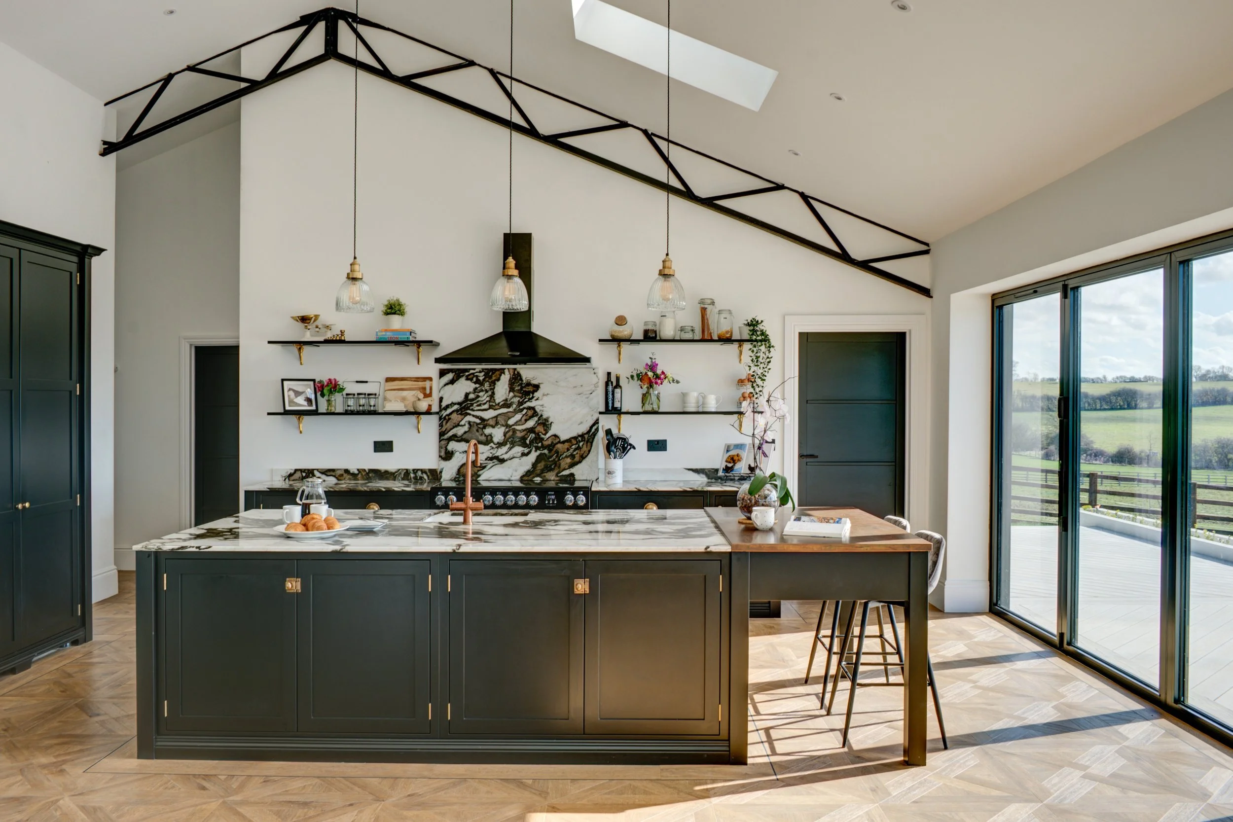 220310ChristieBarn-1049 13.52.32.jpg