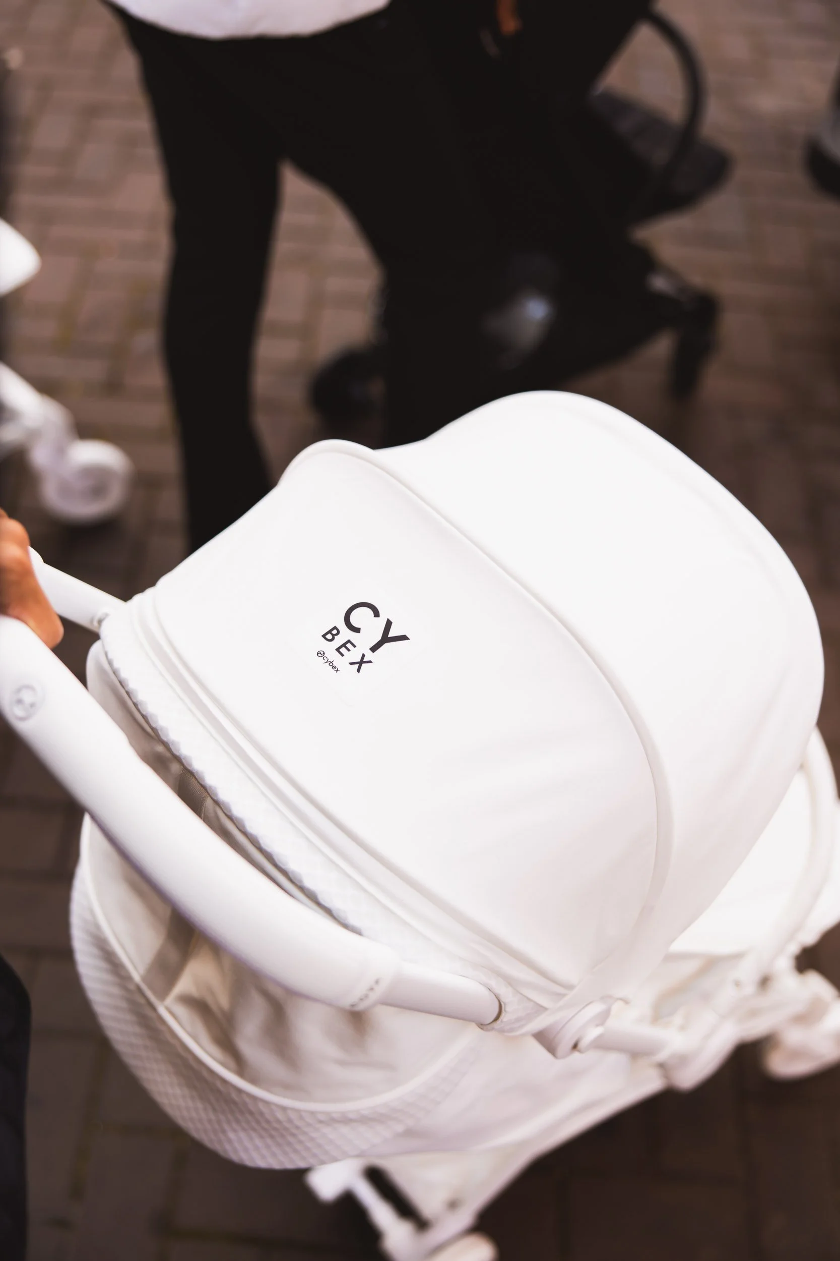 Photographer @damon.rigter @nomadi.studio - Cybex x Vogue Parade-03.jpg